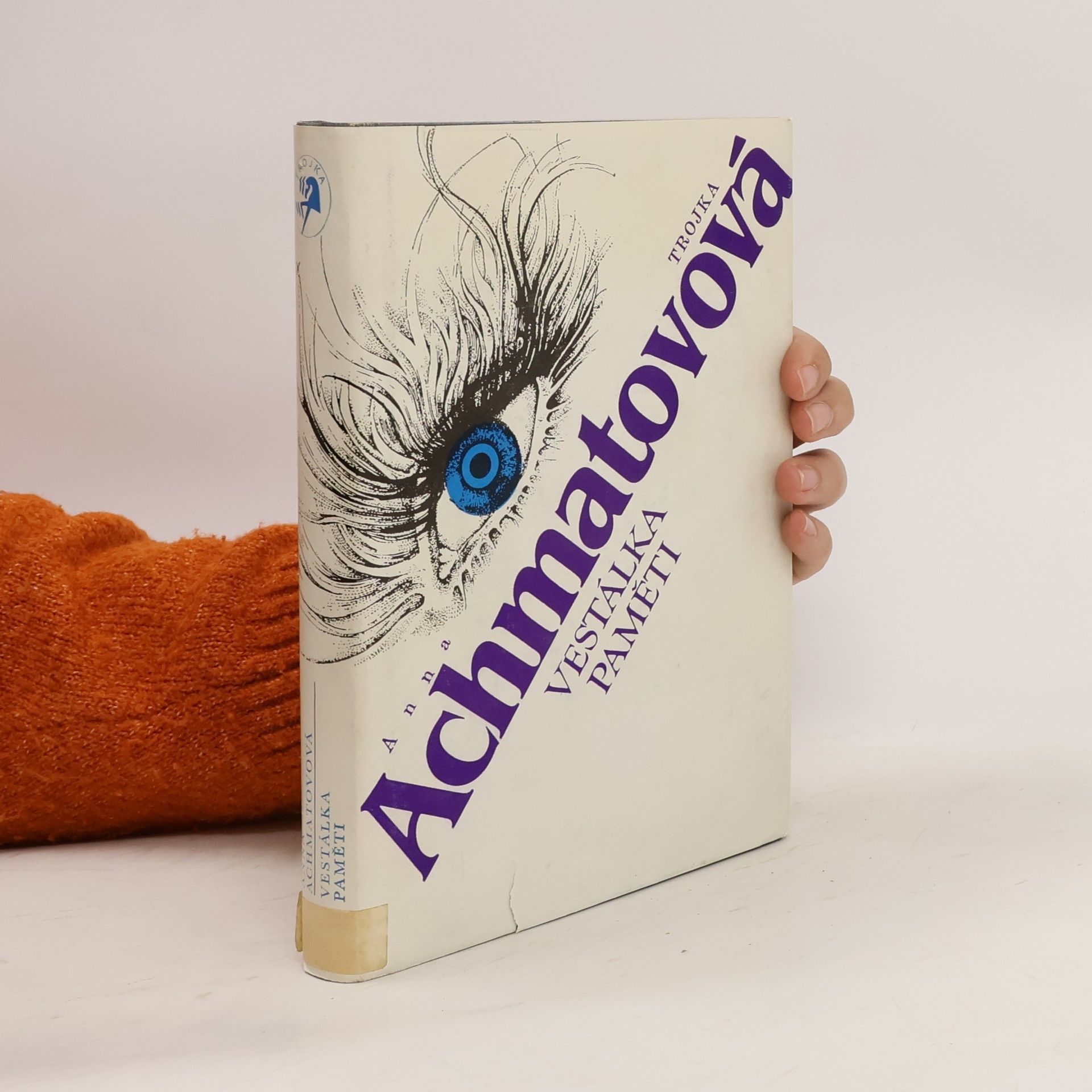 Anna Akhmatova Vestálka paměti
