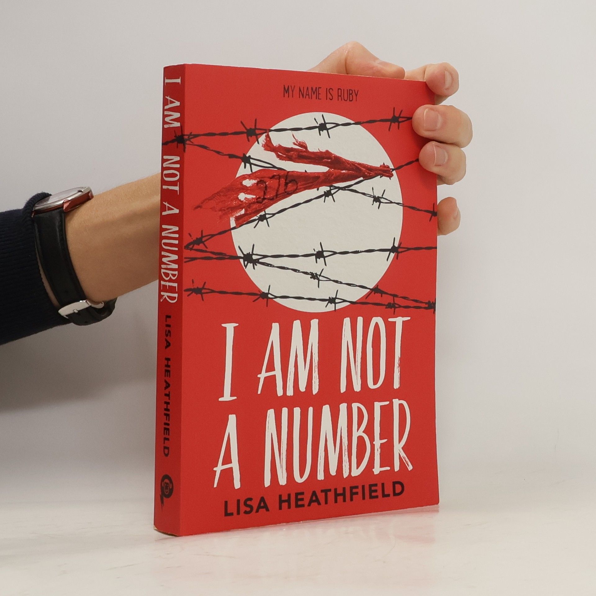 Lisa Heathfield I am Not a Number