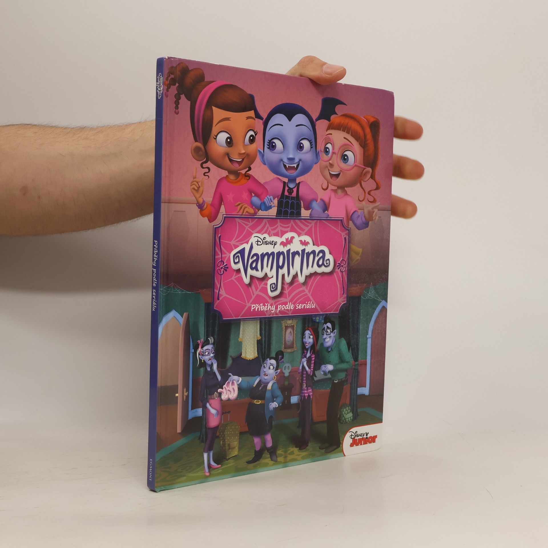 Collective Vampirina. Strašidelný motel