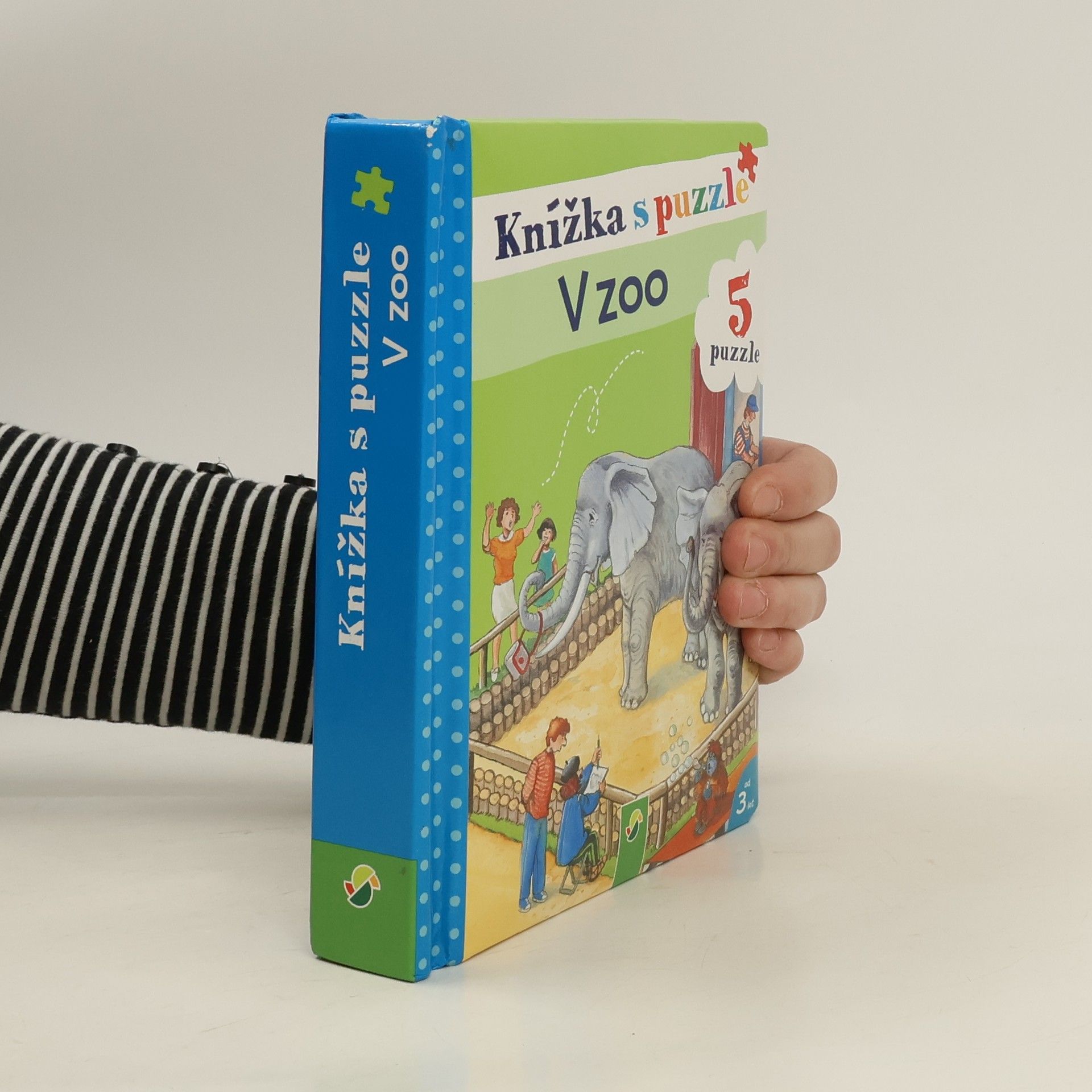Autorenkollektiv V Zoo: Knížka s puzzle