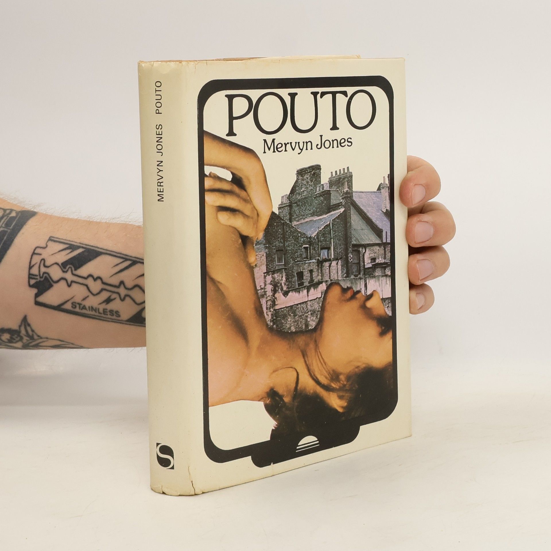 Mervyn Jones Pouto
