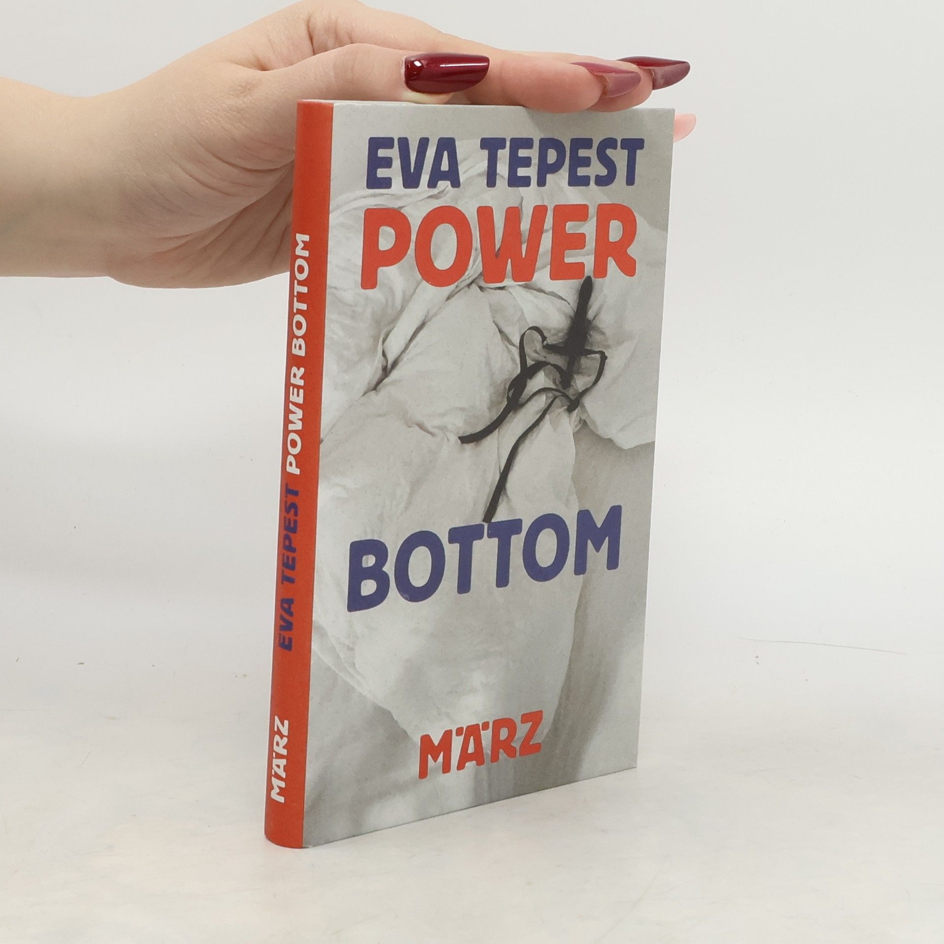 Eva Tepest Power Bottom