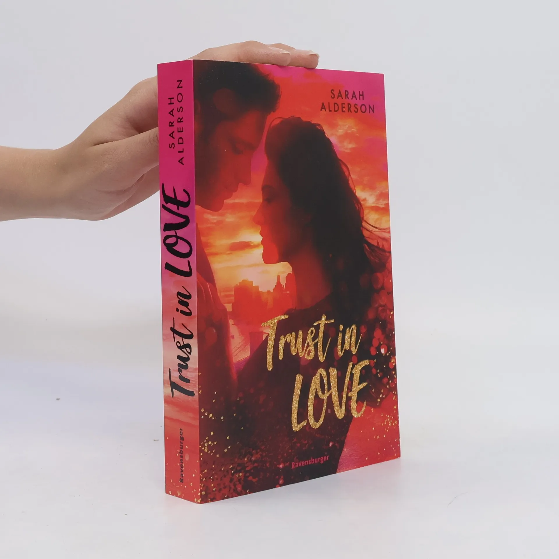 Trust in love | Book | Sarah Alderson | DE