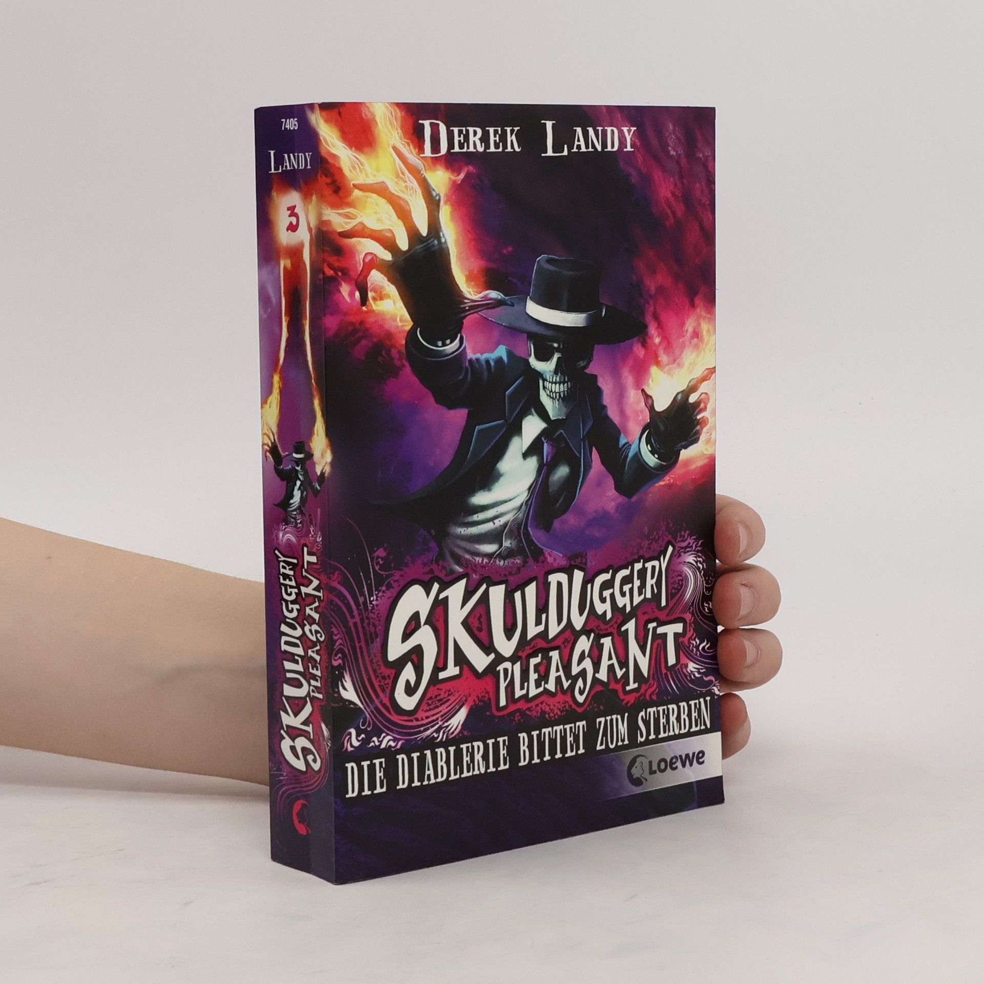 Derek Landy Skulduggery Pleasant