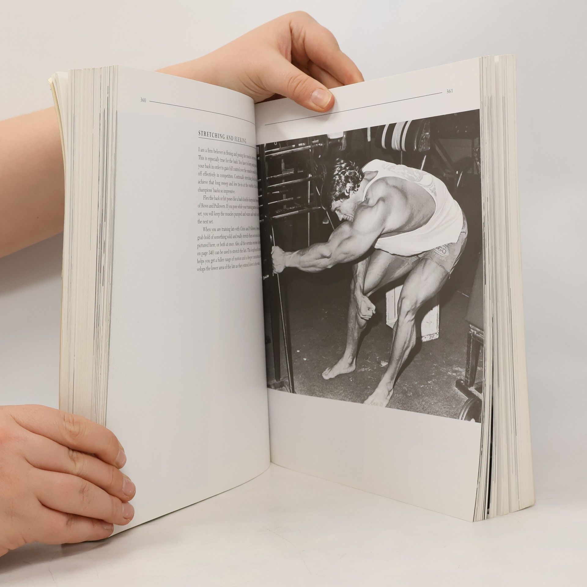 Arnold Schwarzenegger The New Encyclopedia of Modern Bodybuilding