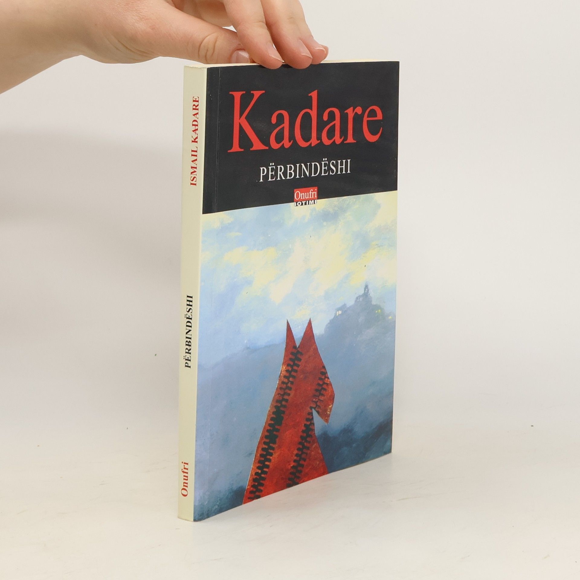 Ismail Kadare Përbindëshi
