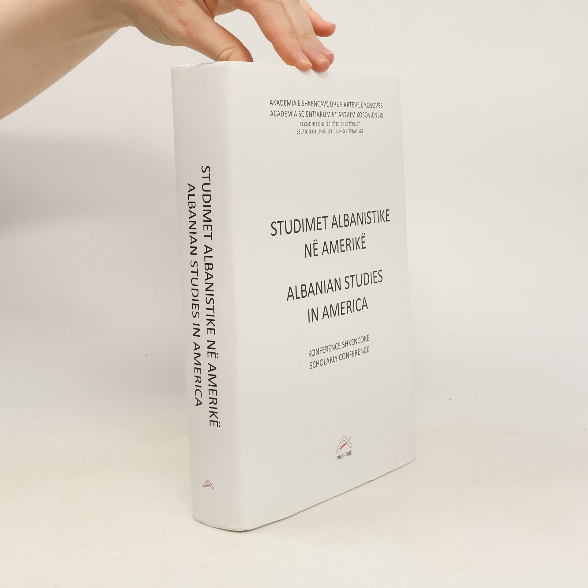 Autorenkollektiv Studimet albanistike në Amerikë