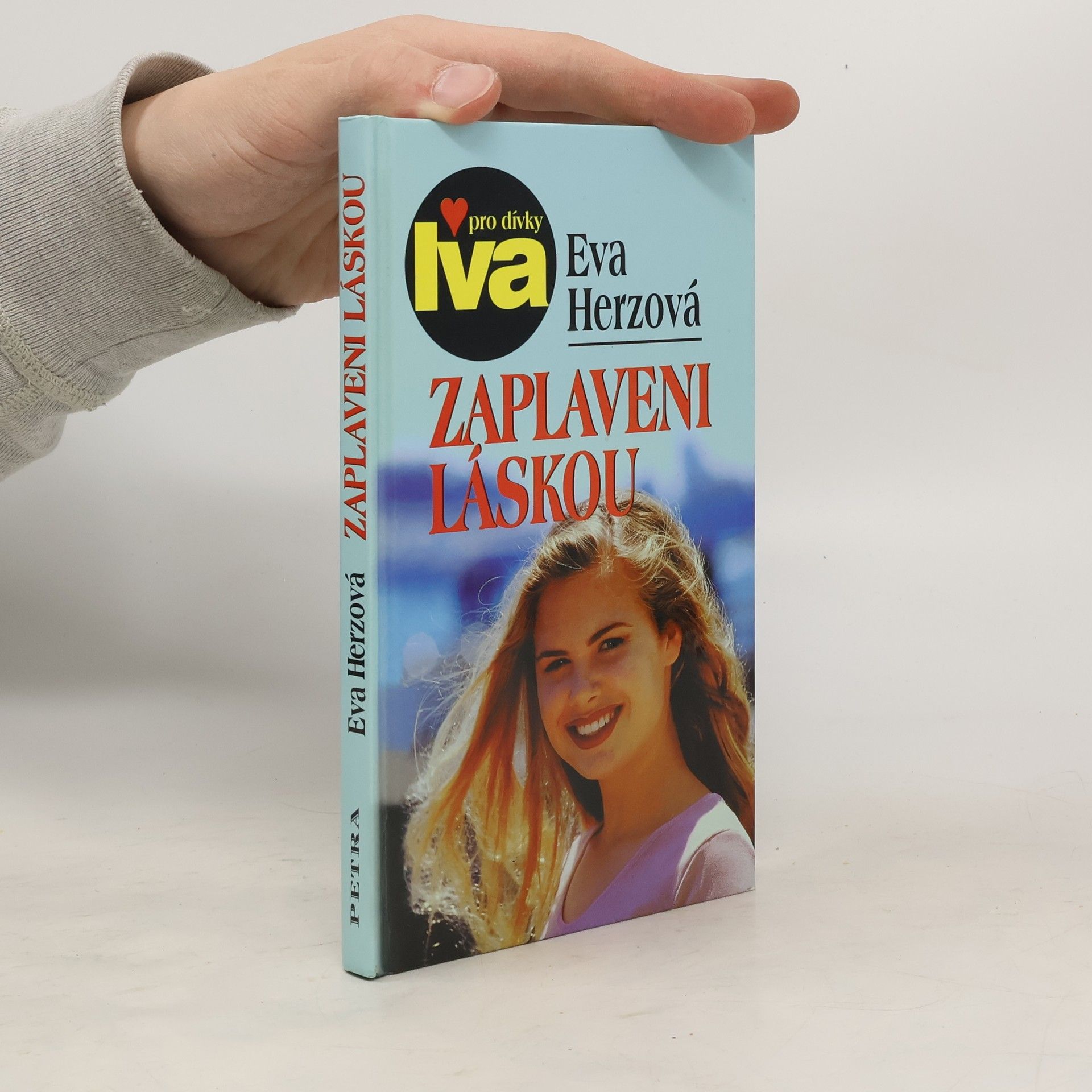 Eva Herzová Zaplaveni láskou