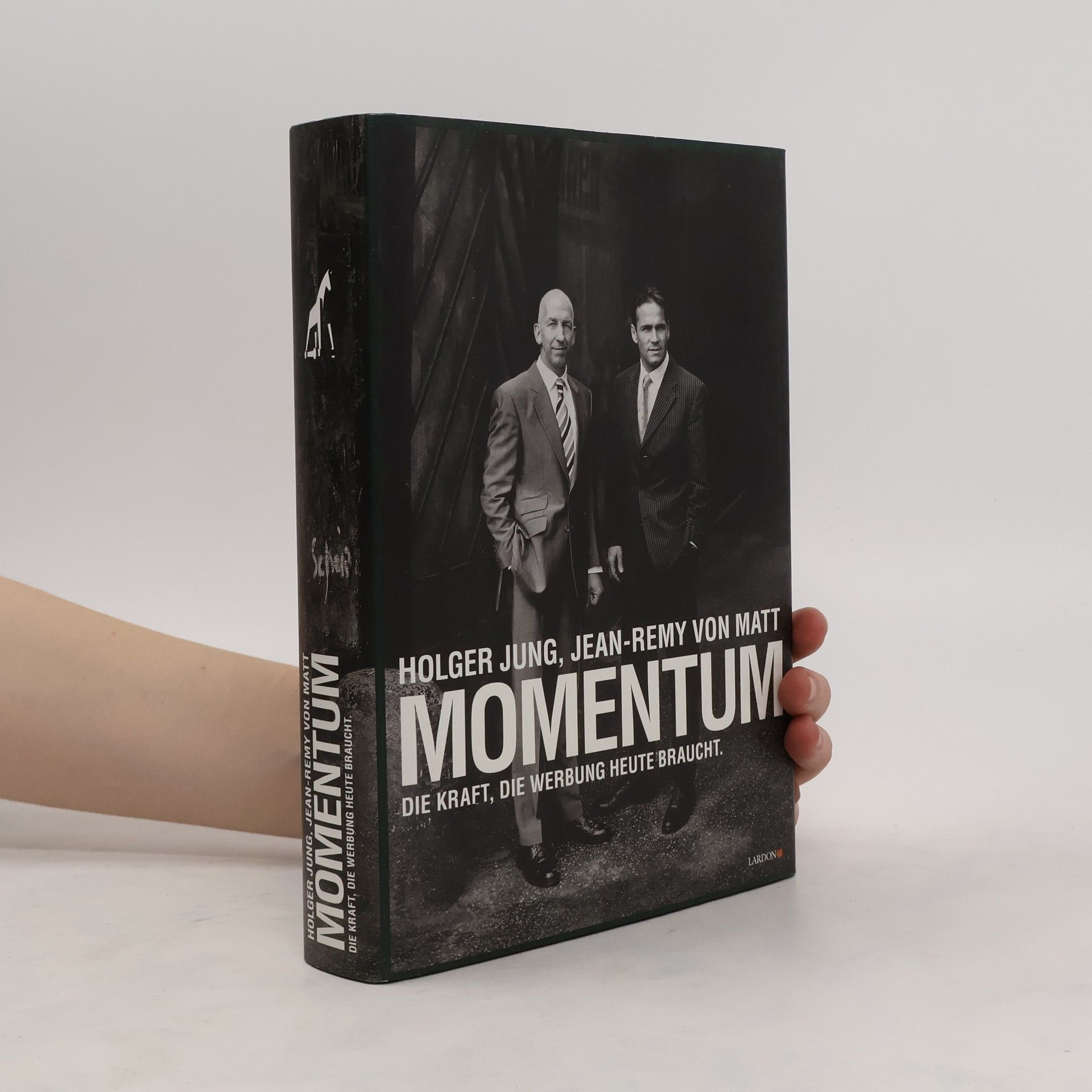 Holger Jung Momentum