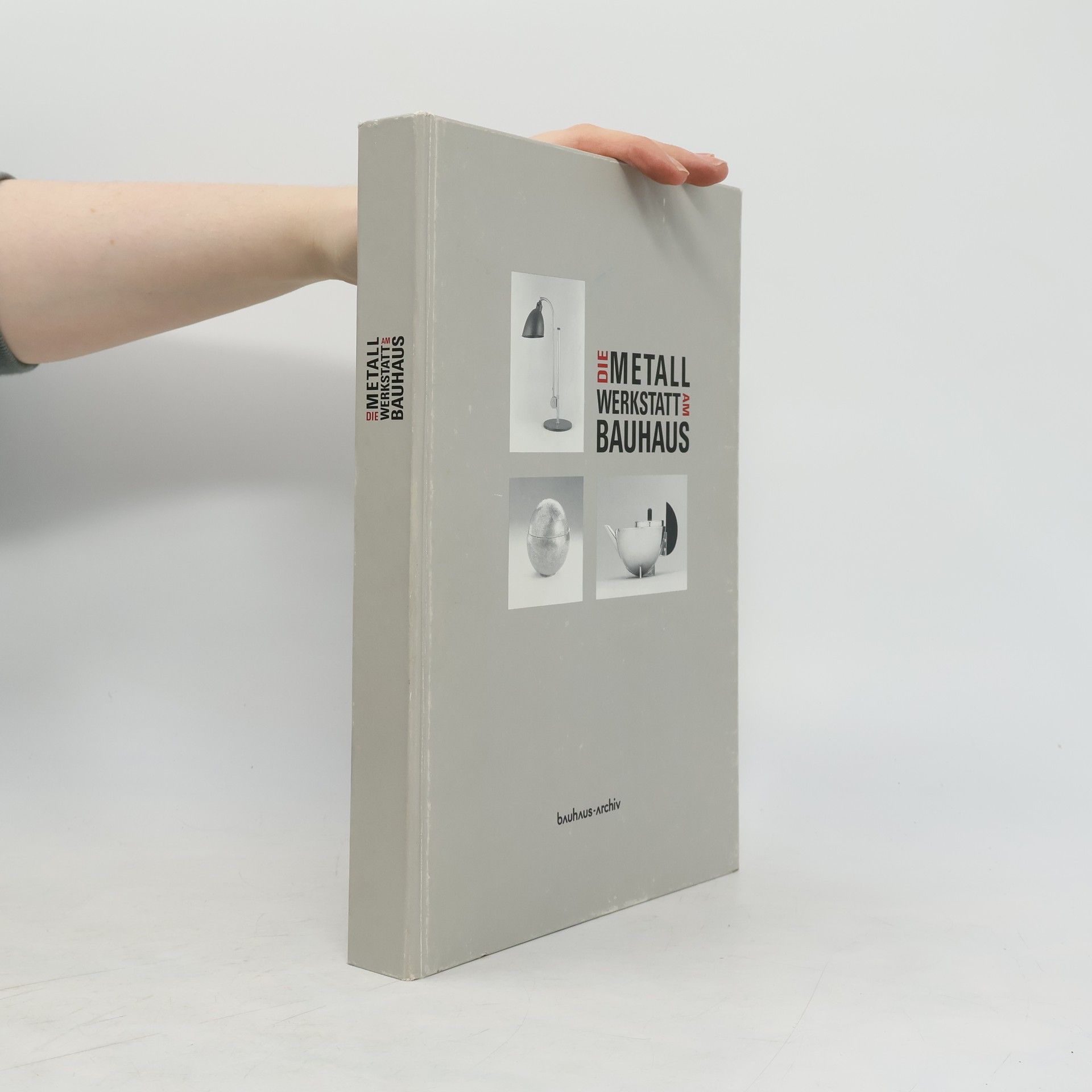 Klaus Weber Die Metallwerkstatt am Bauhaus