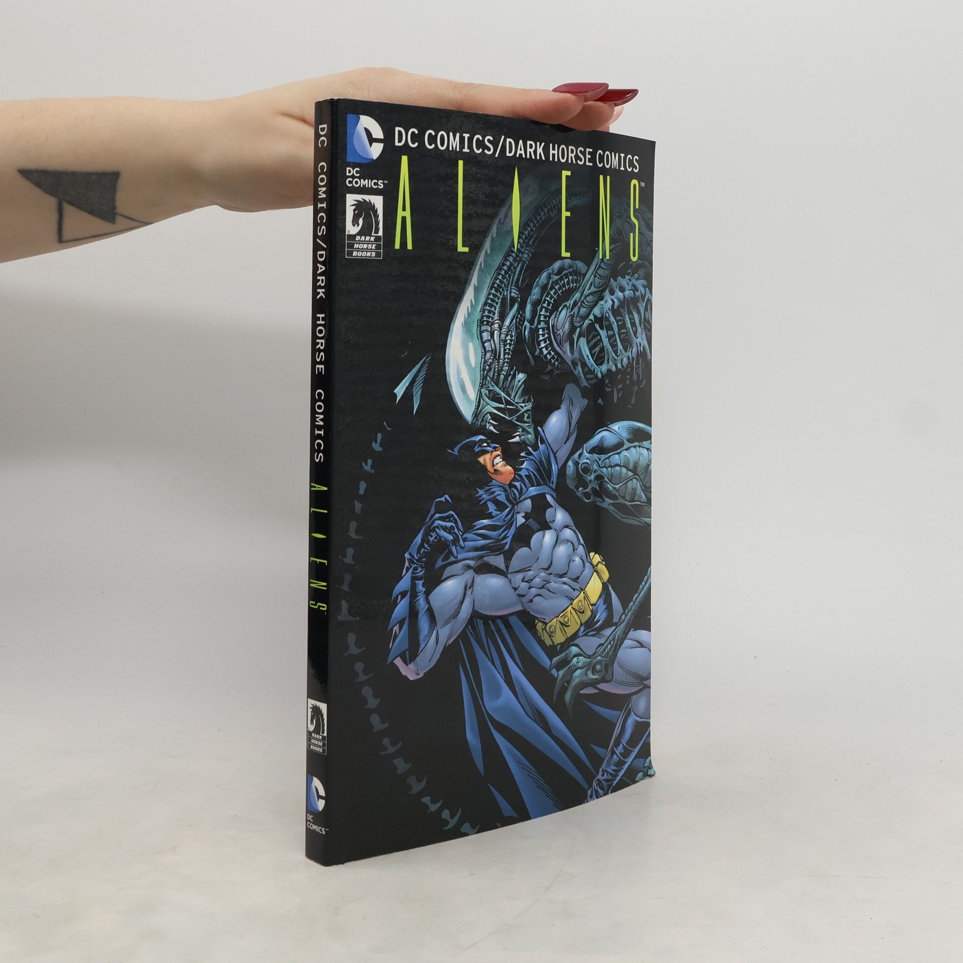 DC Comics  Dc/Dark Horse Aliens