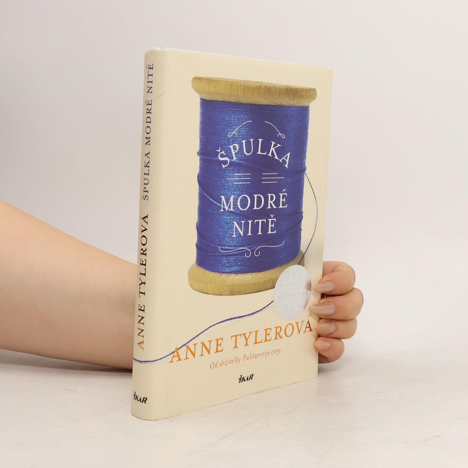 Anne Tyler Špulka modré nitě