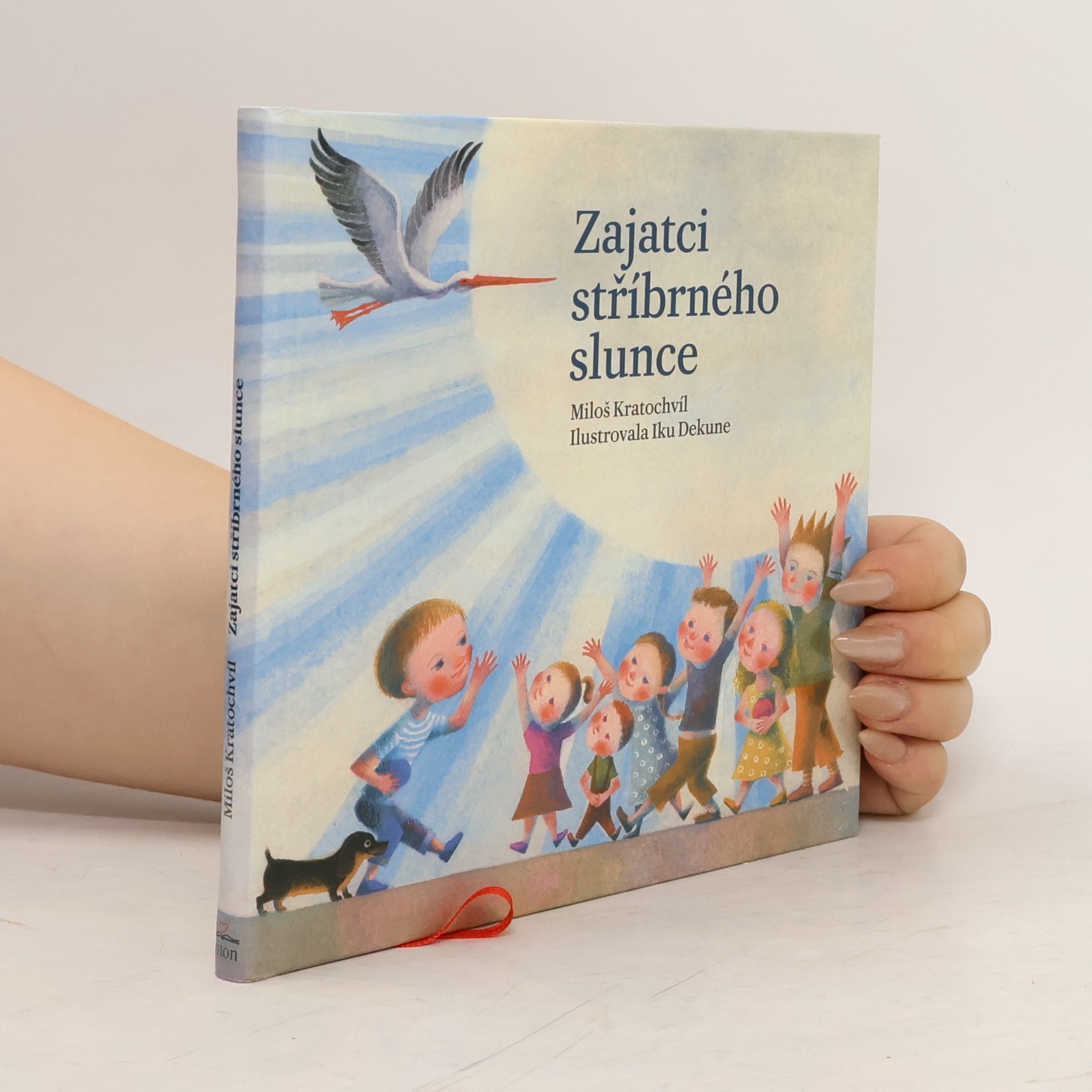 Miloš Václav Kratochvíl Zajatci stříbrného slunce