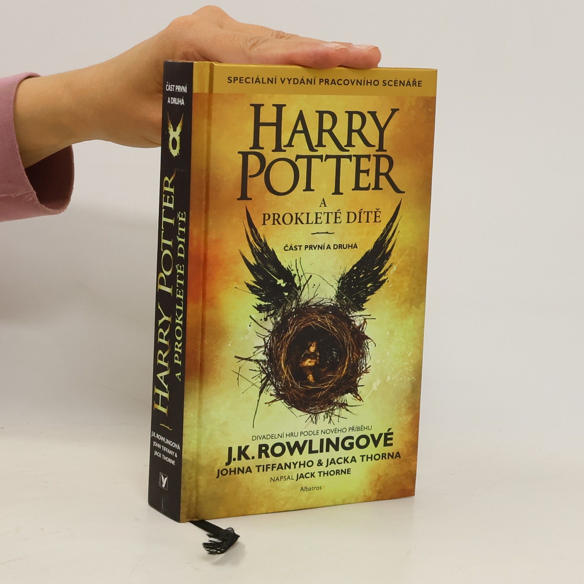 Jack Thorne Harry Potter a prokleté dítě