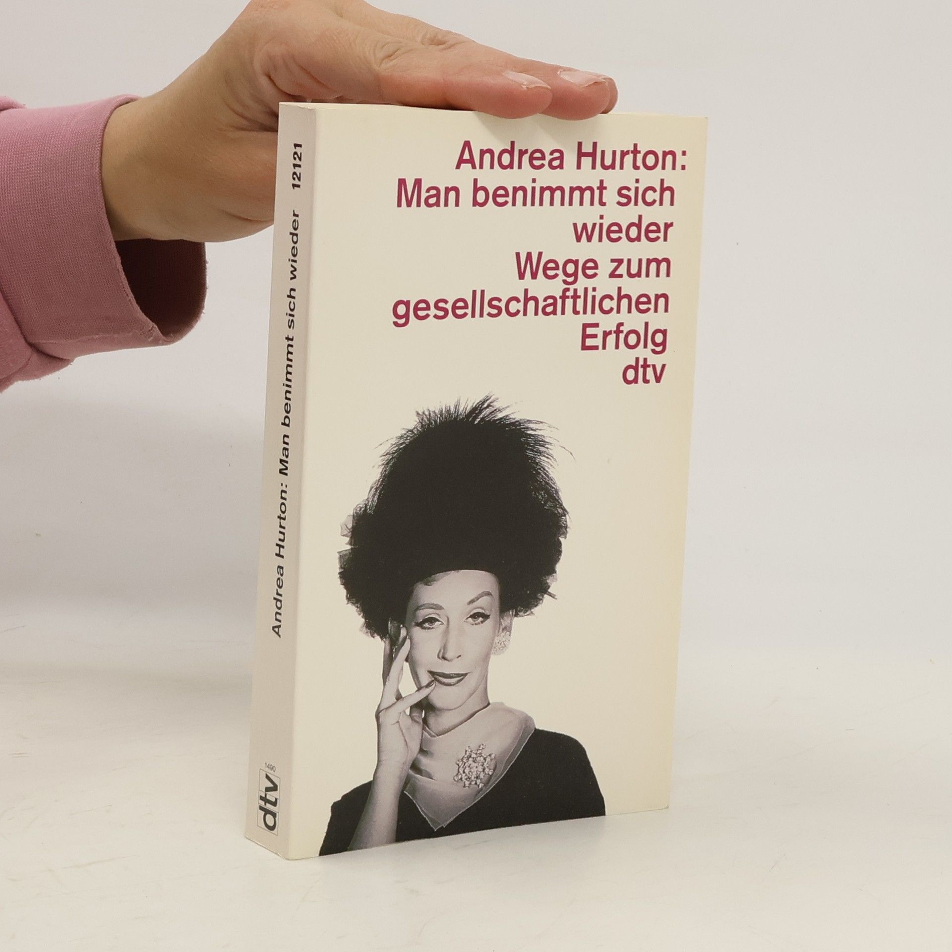 Andrea Hurton Man benimmt sich wieder