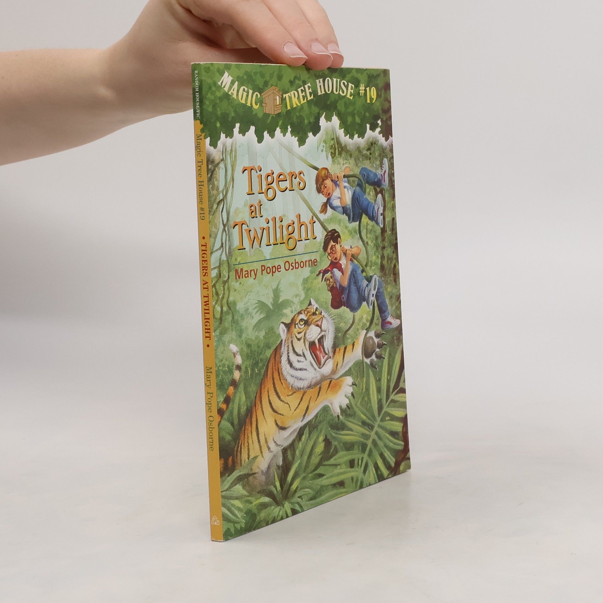 Mary Pope Osborne Tigers at Twilight. Im Reich des Tigers, Englische Ausgabe