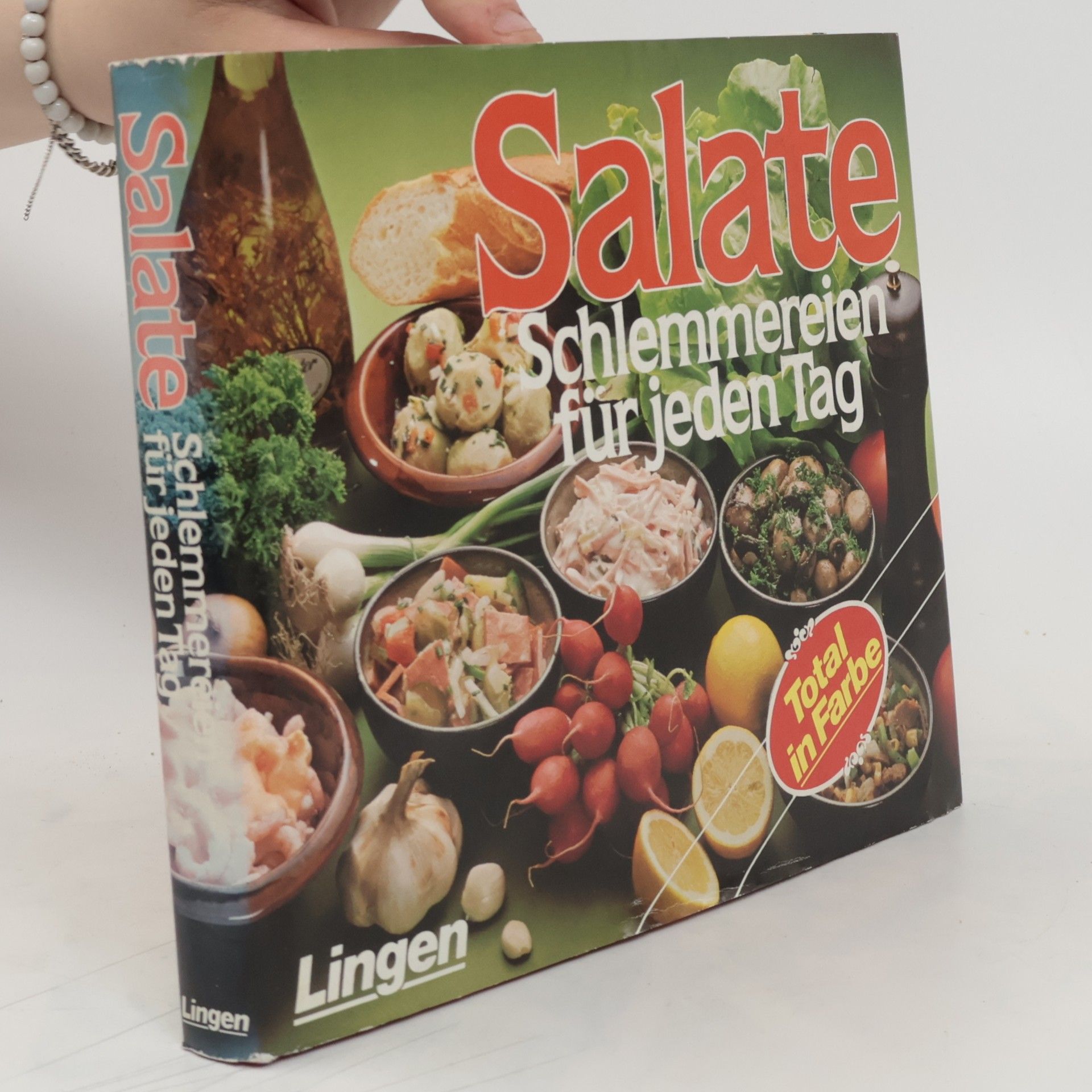 Autorenkollektiv Salate. Schlemmereien für jeden Tag