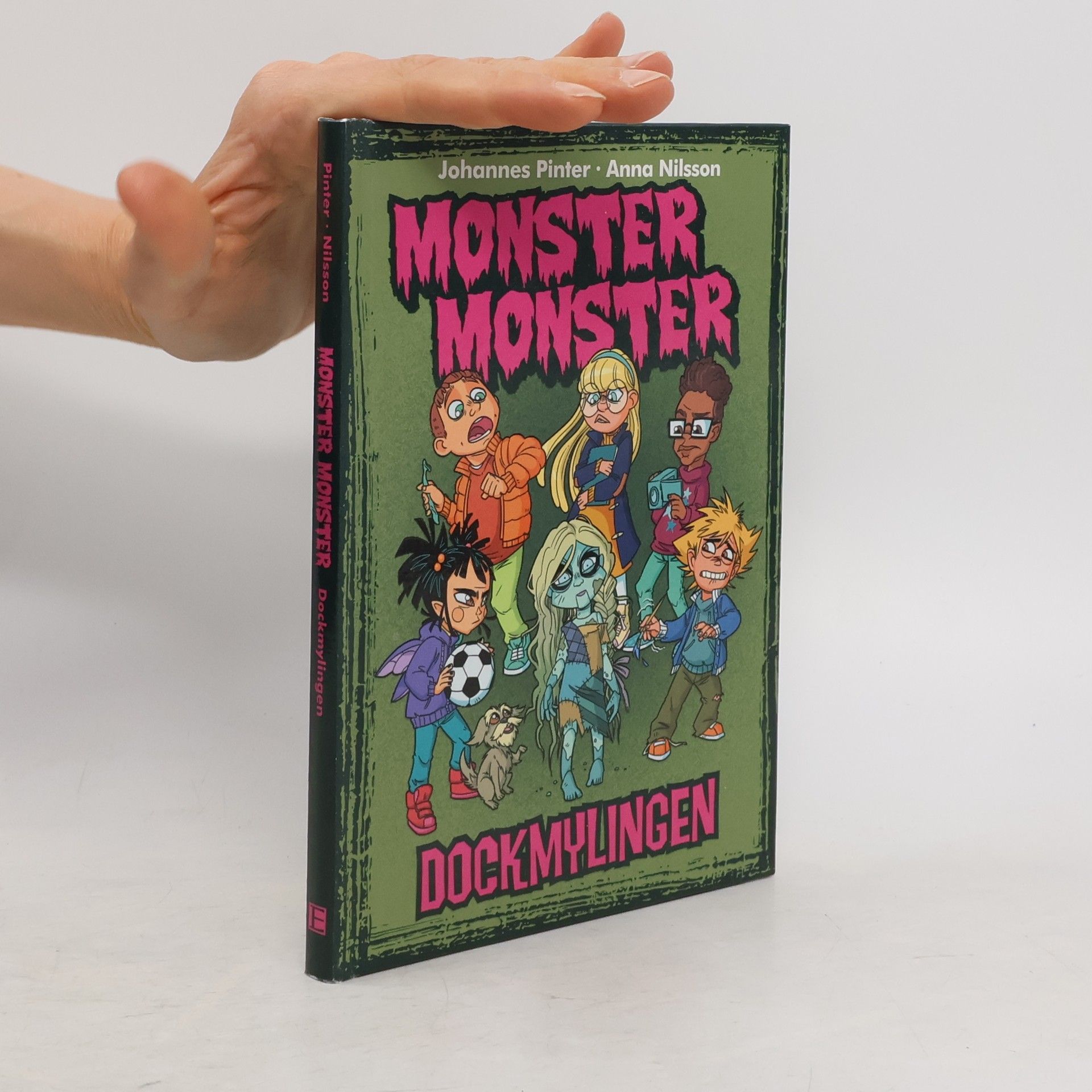 Johannes Pinter Monster Monster. Dockmylingen