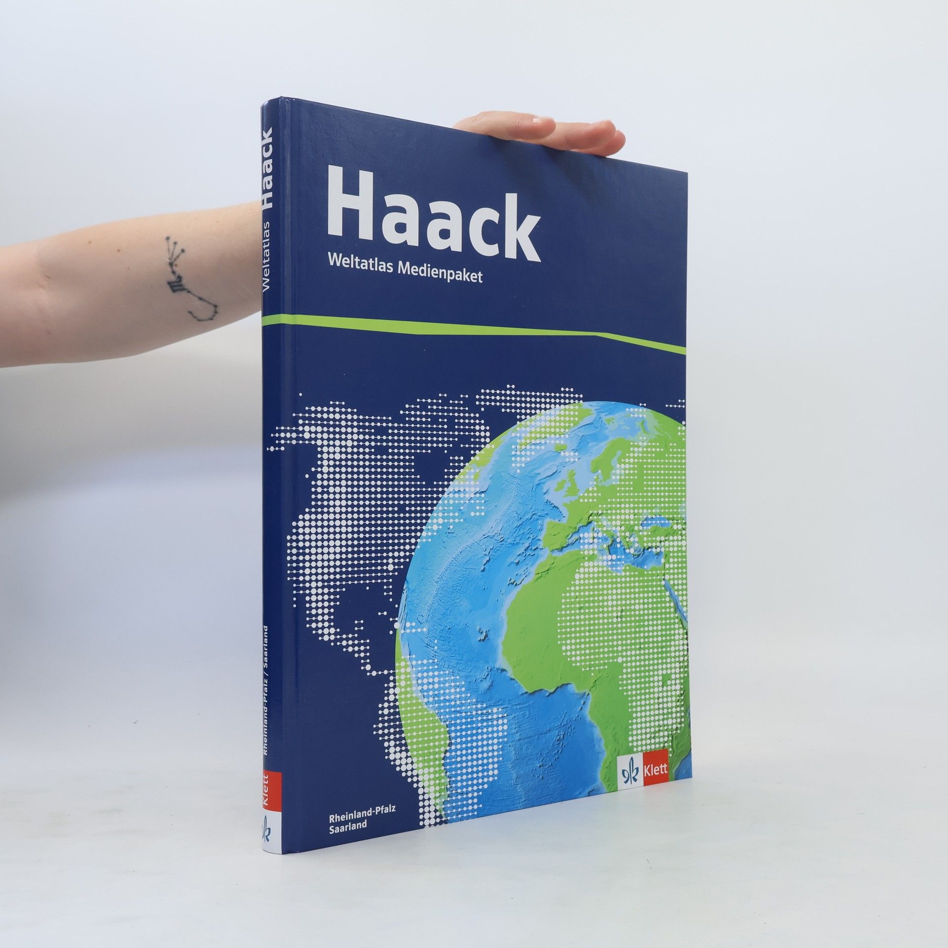 KLETT Weltatlas Medienpaket, Arbeitsheft Kartenlesen mit Atlasführerschein + CD-ROM
