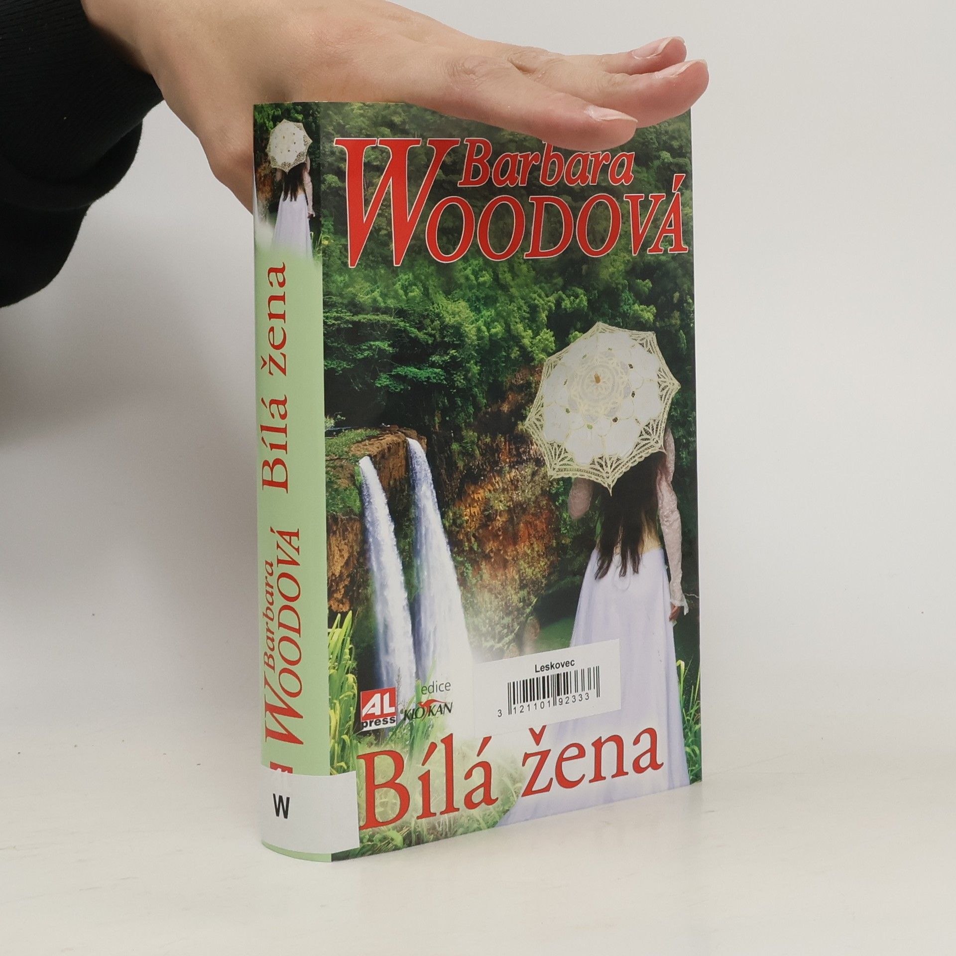 Barbara Wood Bílá žena
