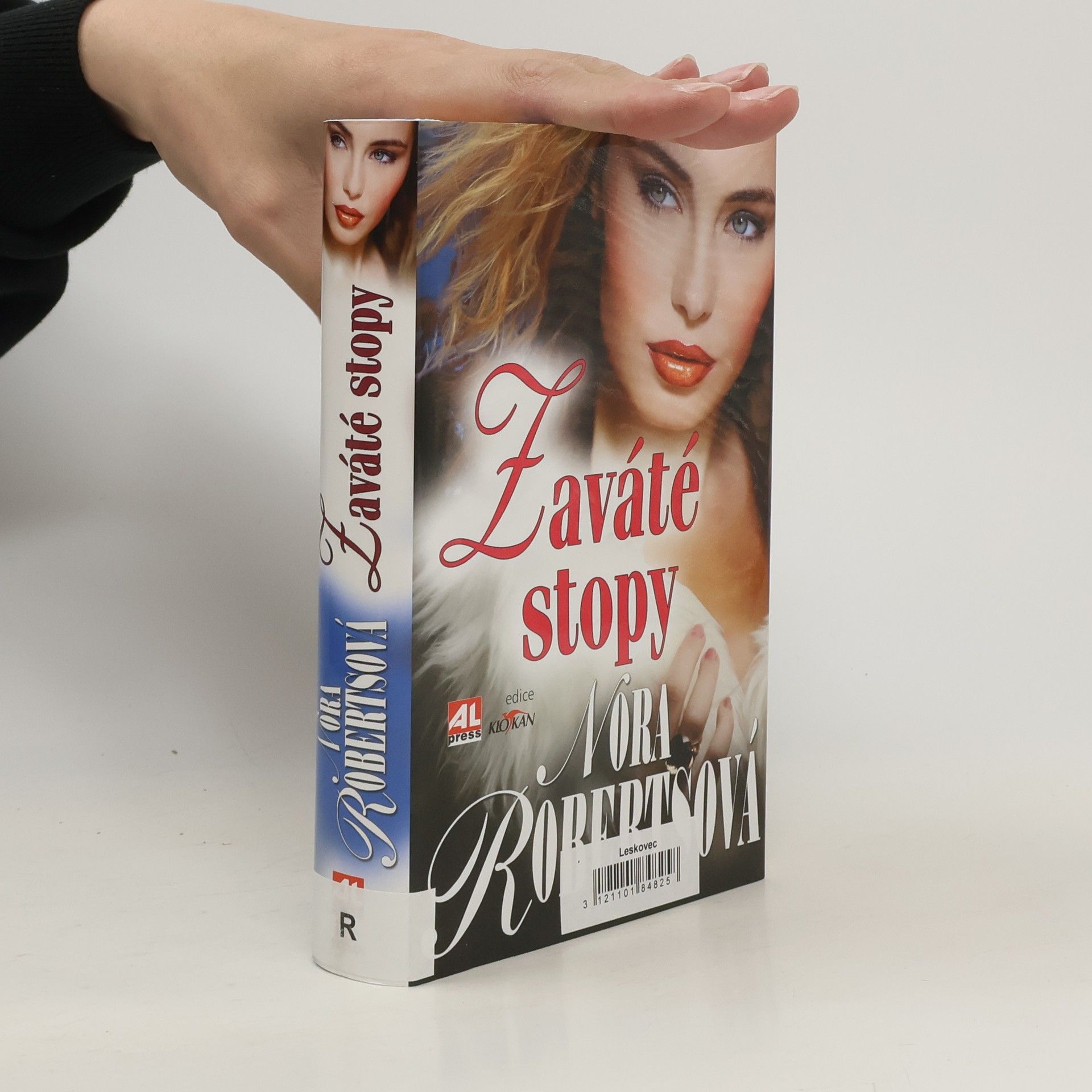 Nora Roberts Zaváté stopy