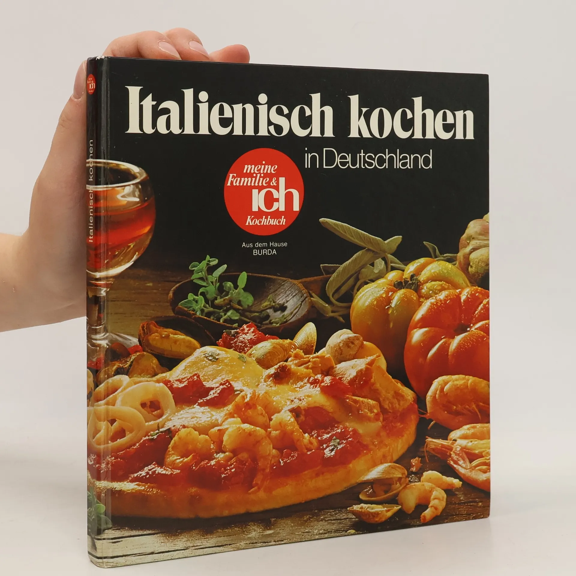 Italienisch kochen in Deutschland | Buch | Hardcover | kolektiv