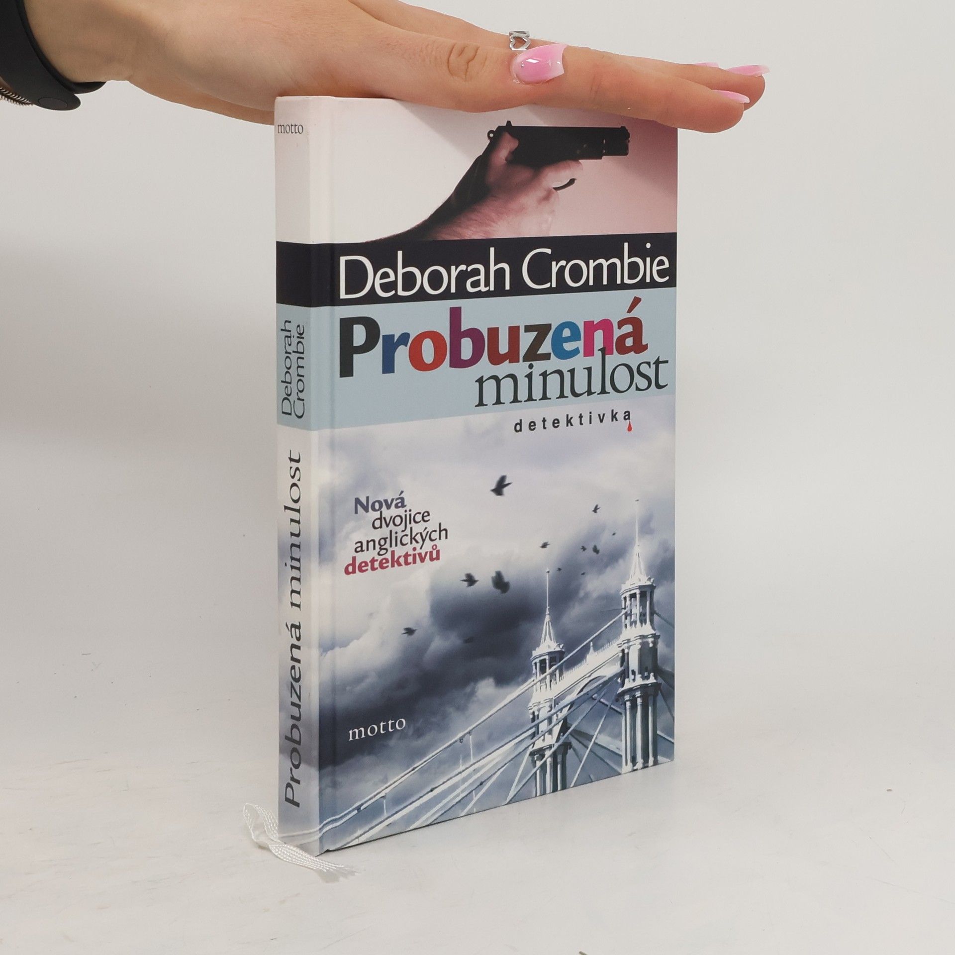 Deborah Crombie Probuzená minulost