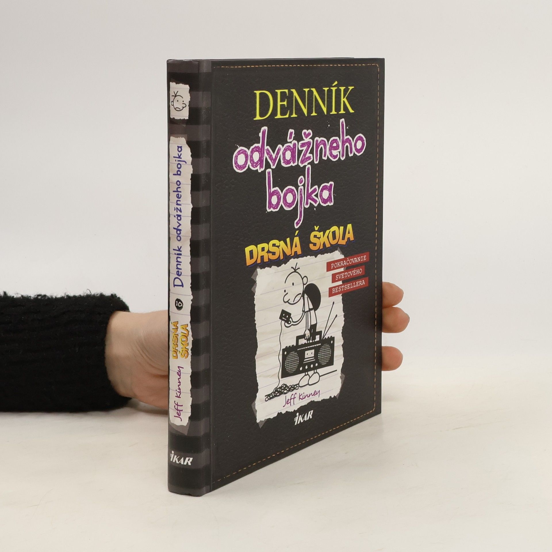 Jeff Kinney Denník odvážneho bojka 10. Drsná škola