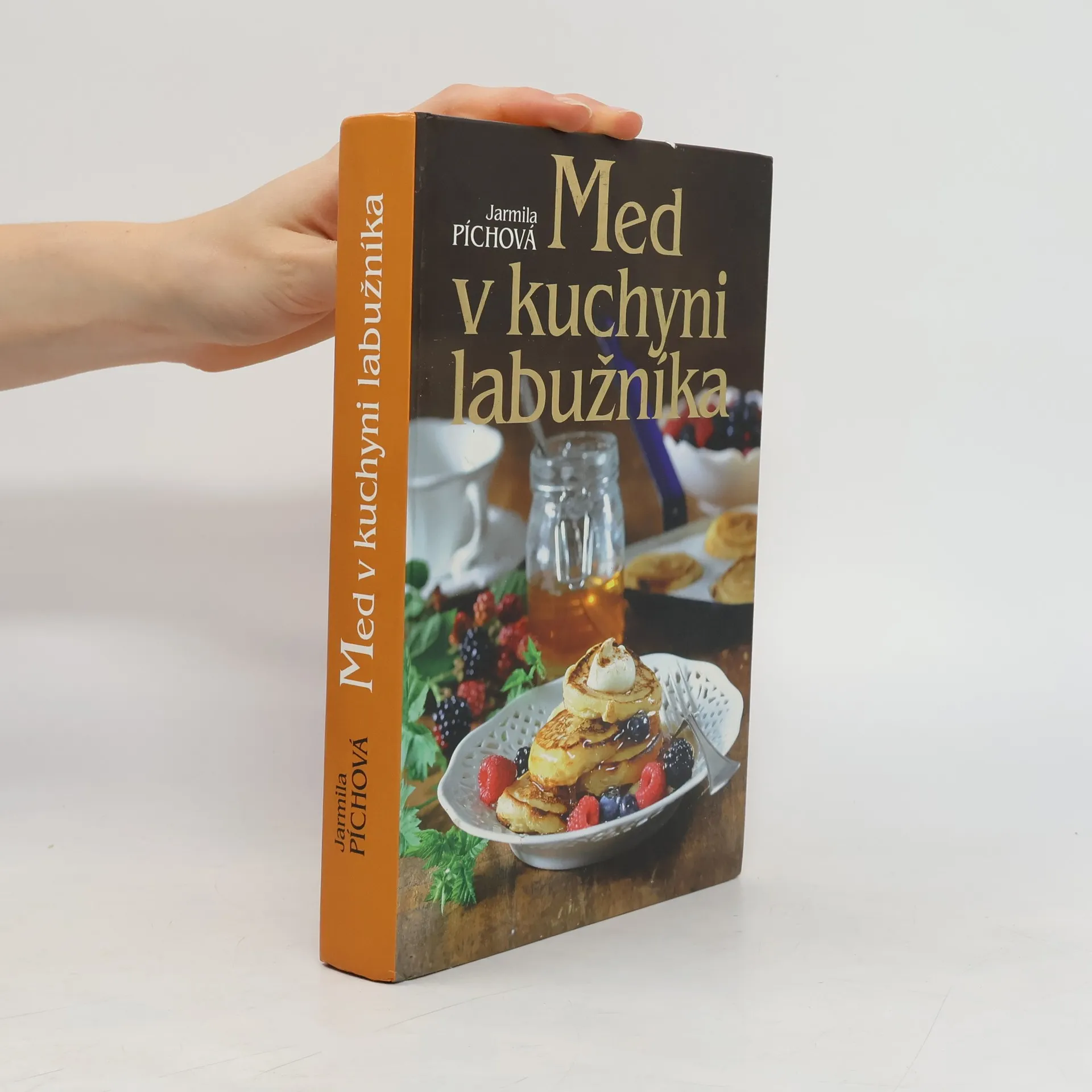 Med v kuchyni labužníka | Kniha | Jarmila Píchová | CS
