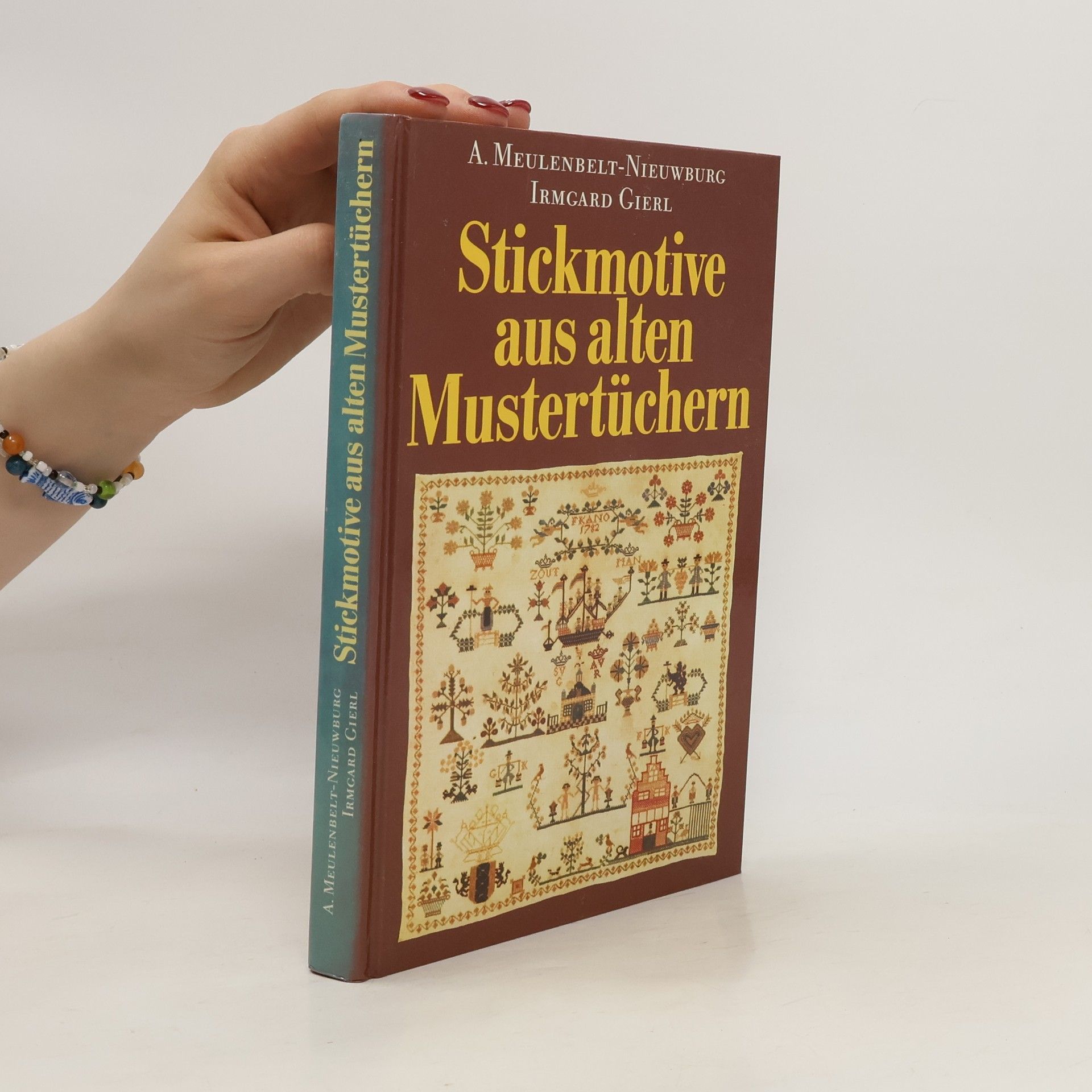Irmgard Gierl Stickmotive aus alten Mustertüchern