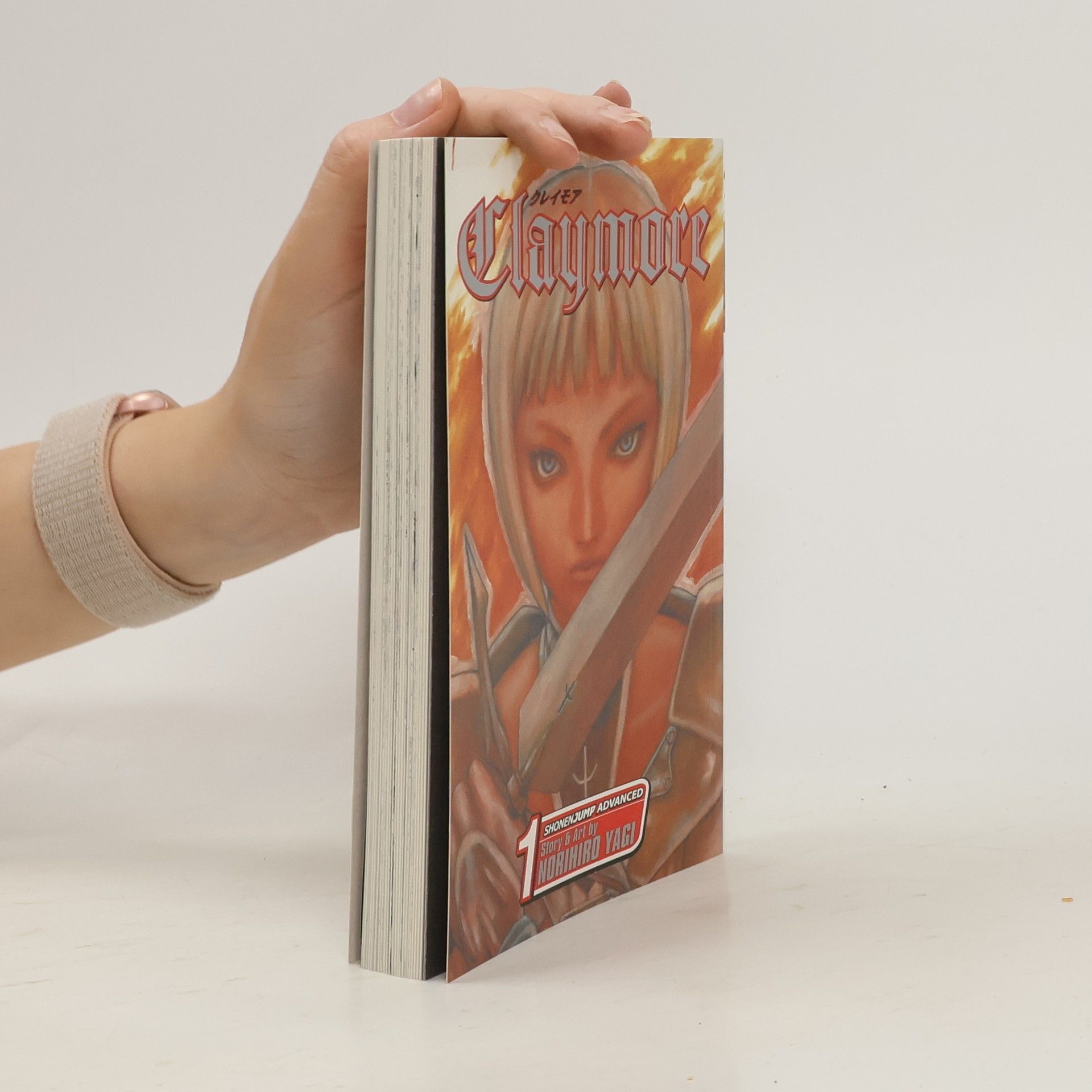 Norihiro Yagi Claymore, Vol. 1