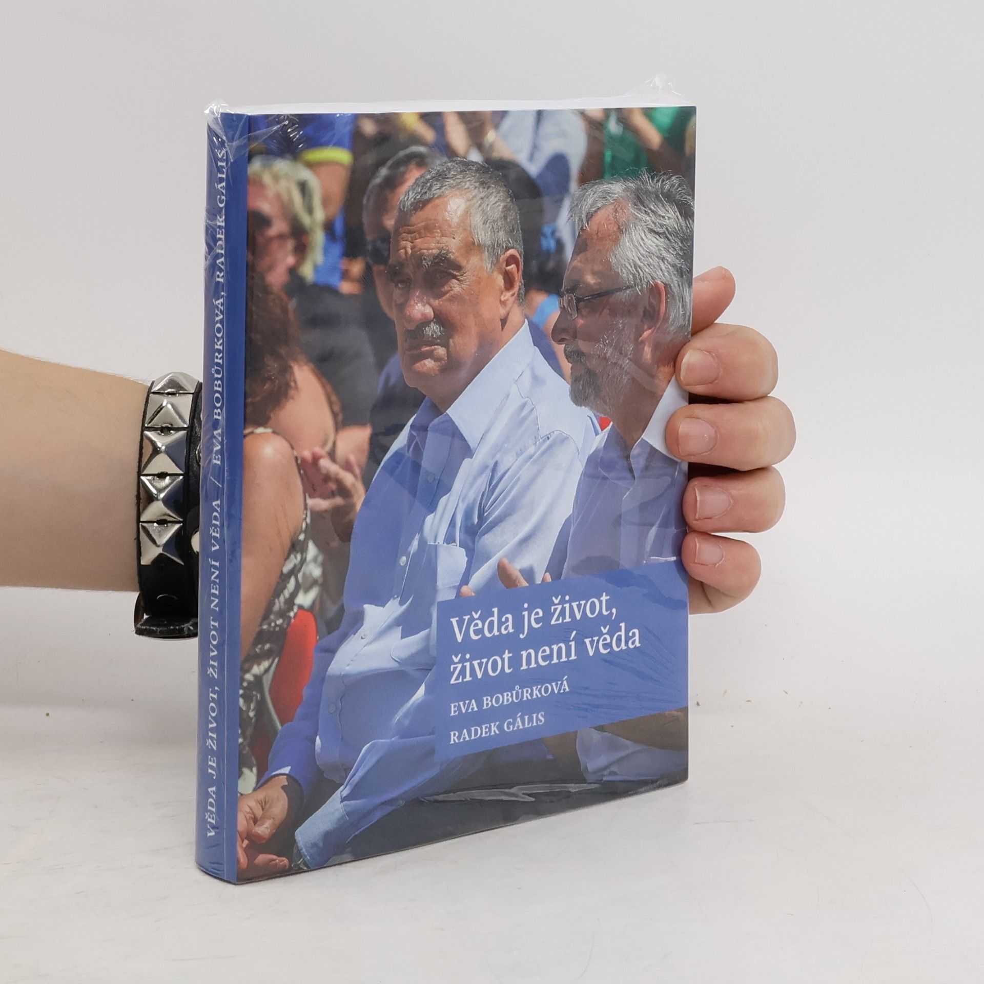 Eva Bobůrková Věda je život, život není věda