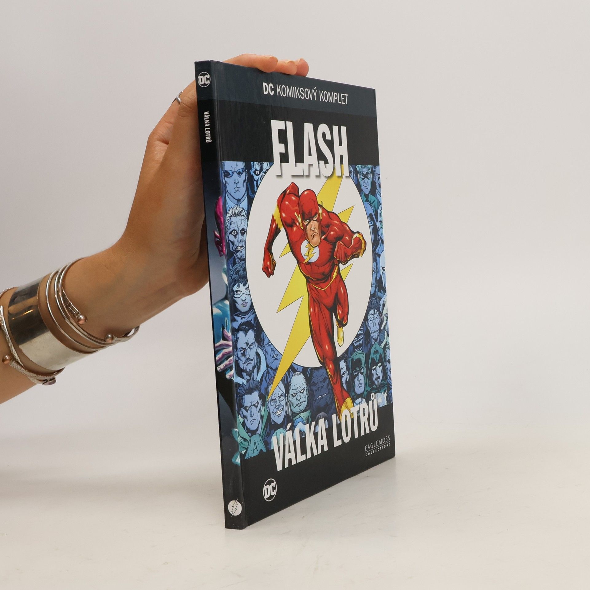 Autorenkollektiv Flash. Válka lotrů
