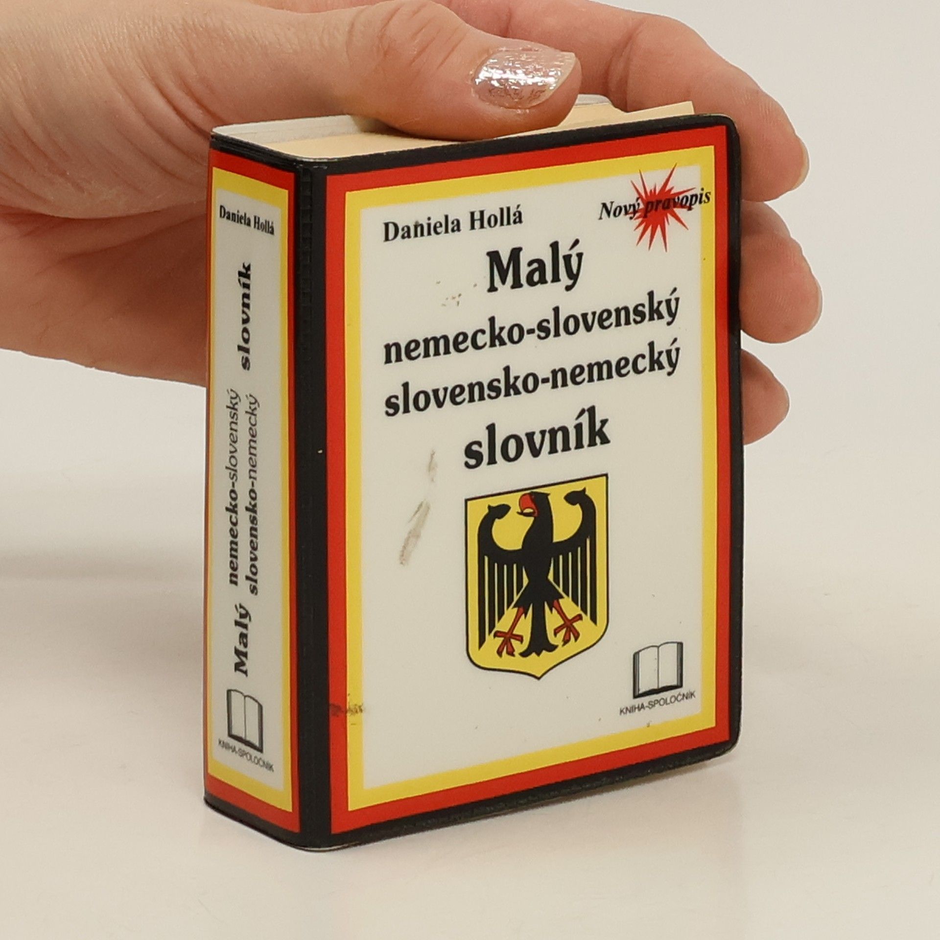 Daniela Hollá Malý nemecko-slovenský a slovensko-nemecký slovník