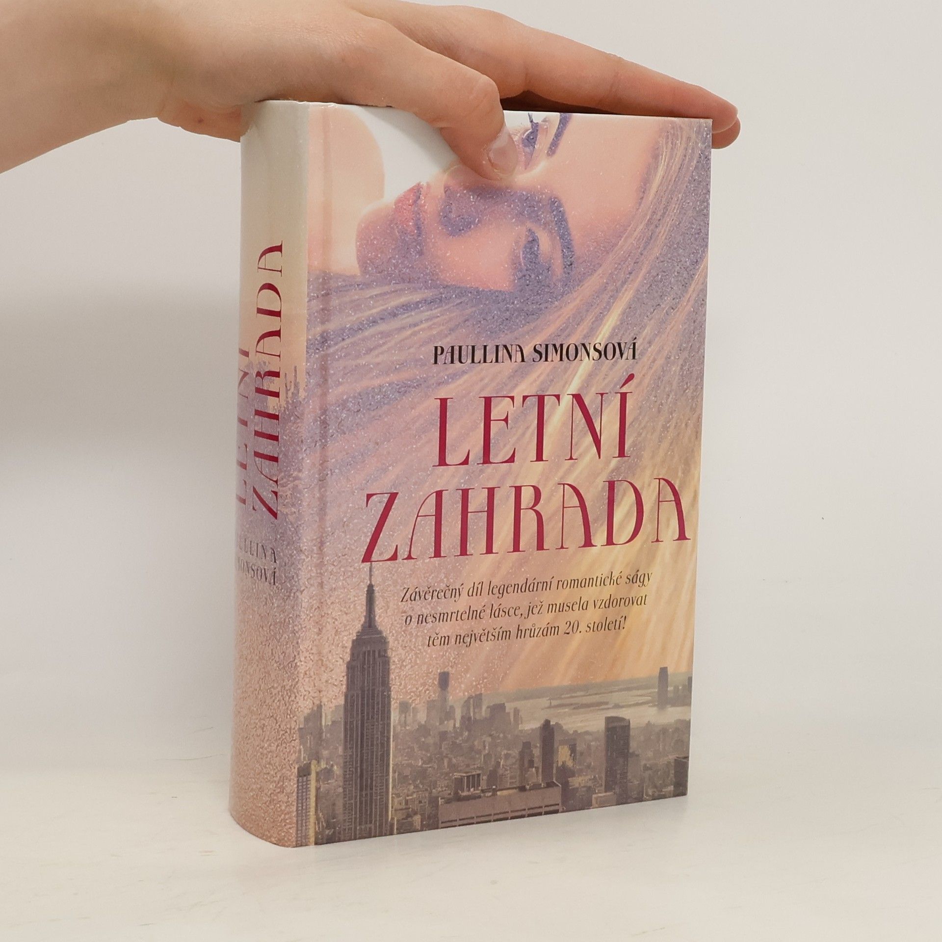 Paullina Simons Letní zahrada
