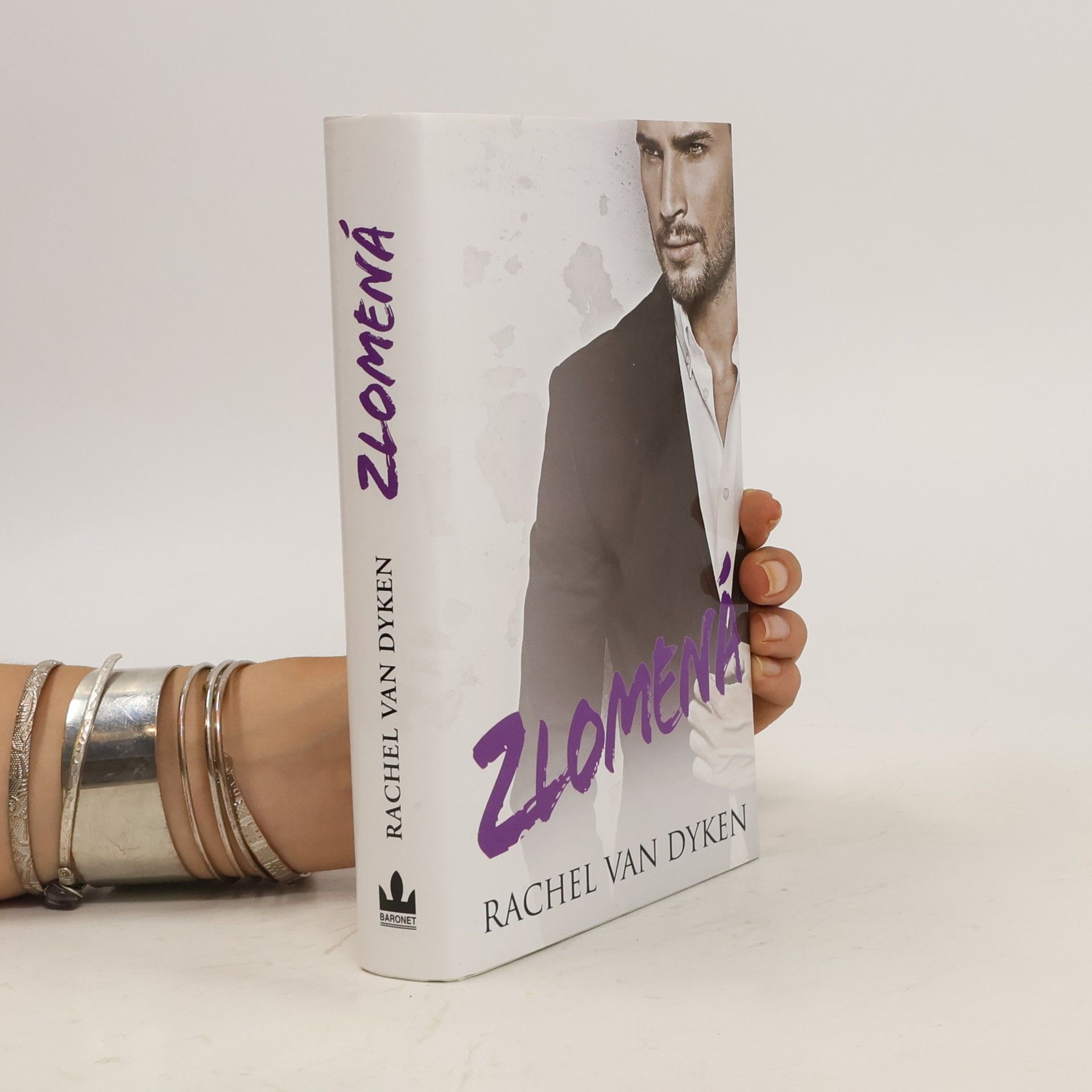 Rachel Van Dyken Zlomená