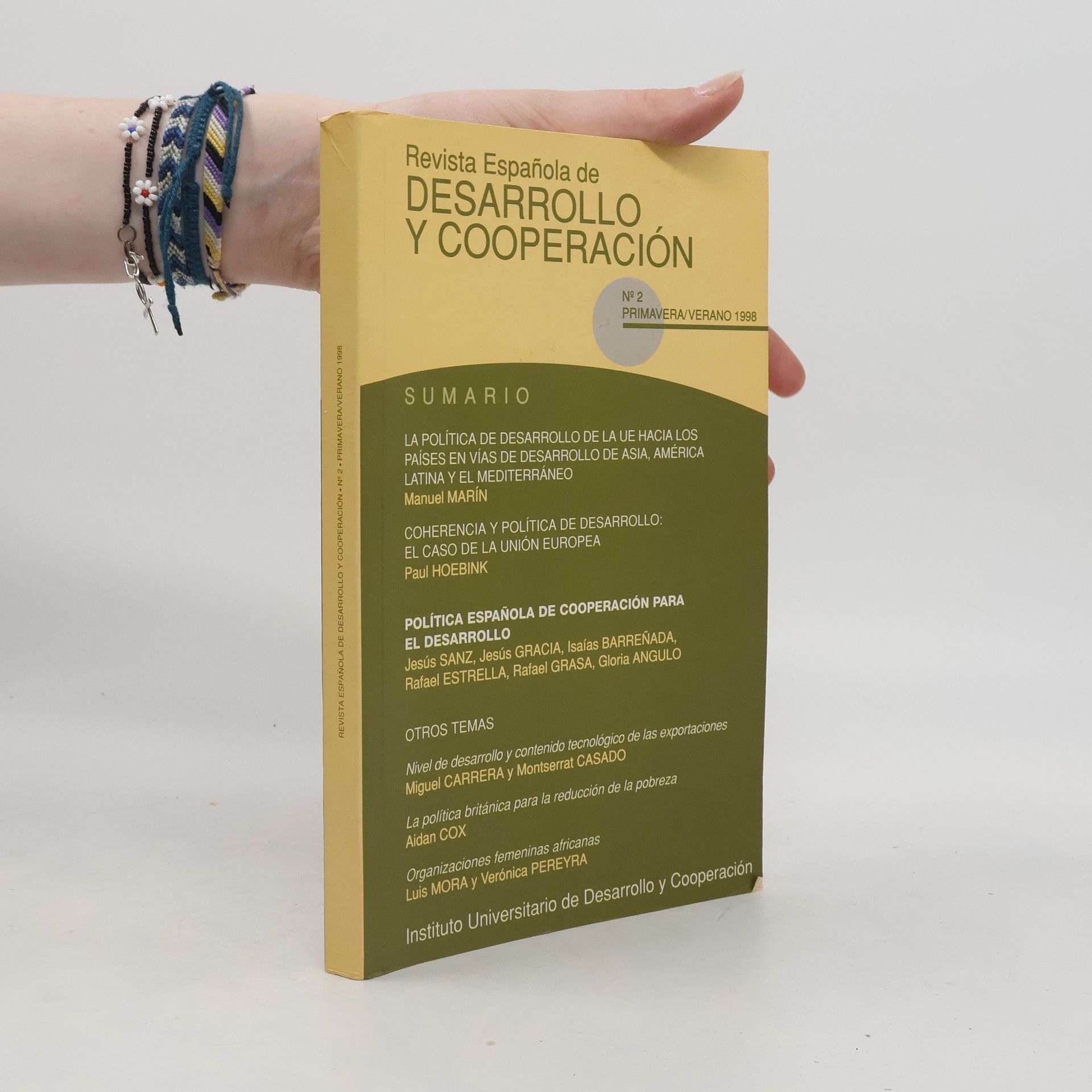Autores varios Revista espaňola de desarollo y cooperación Nr. 2