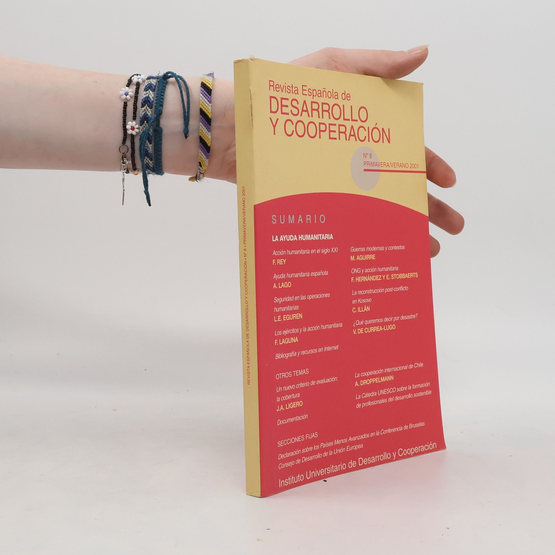 Autores varios Revista espaňola de desarollo y cooperación Nr. 8