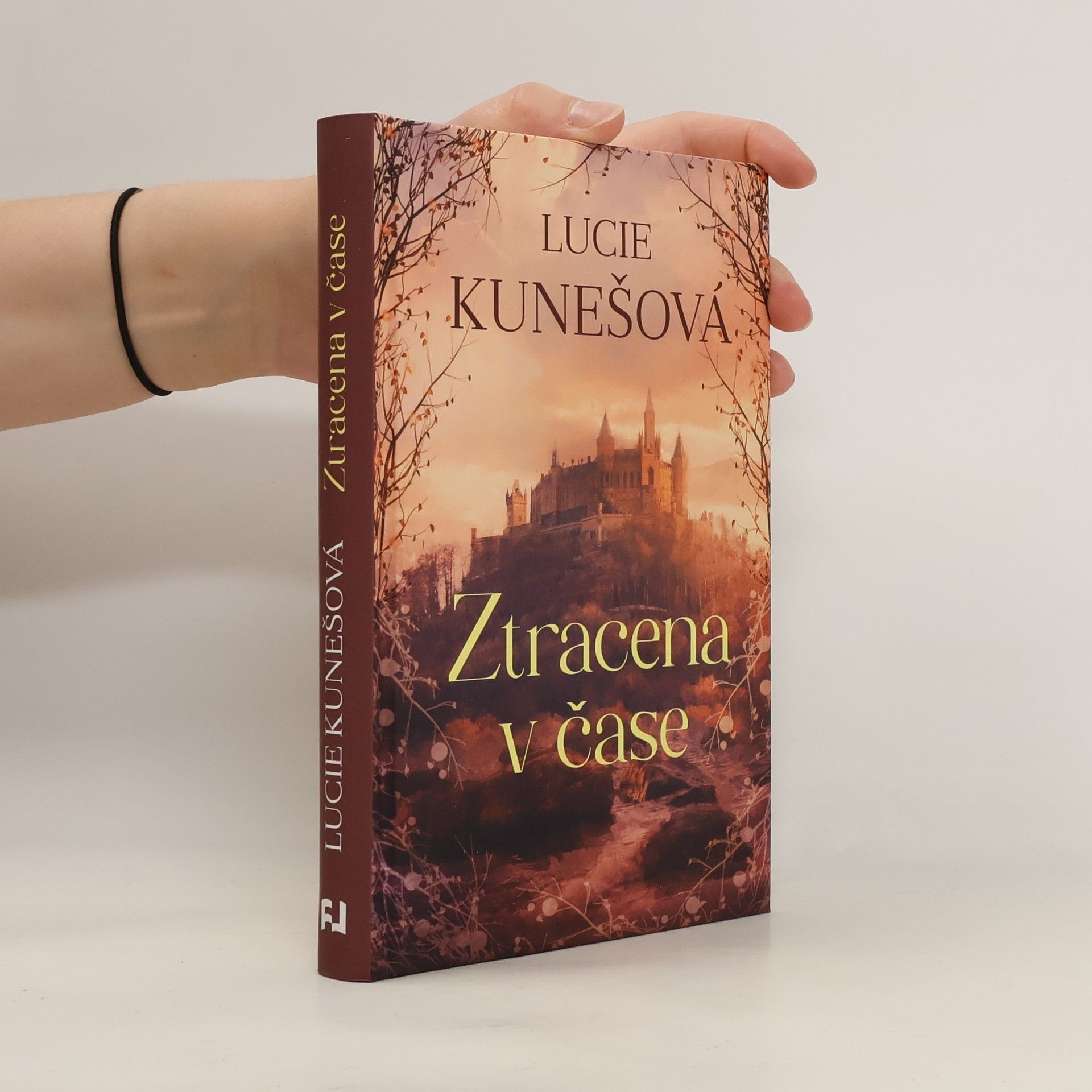 Lucie Kunešová Ztracena v čase