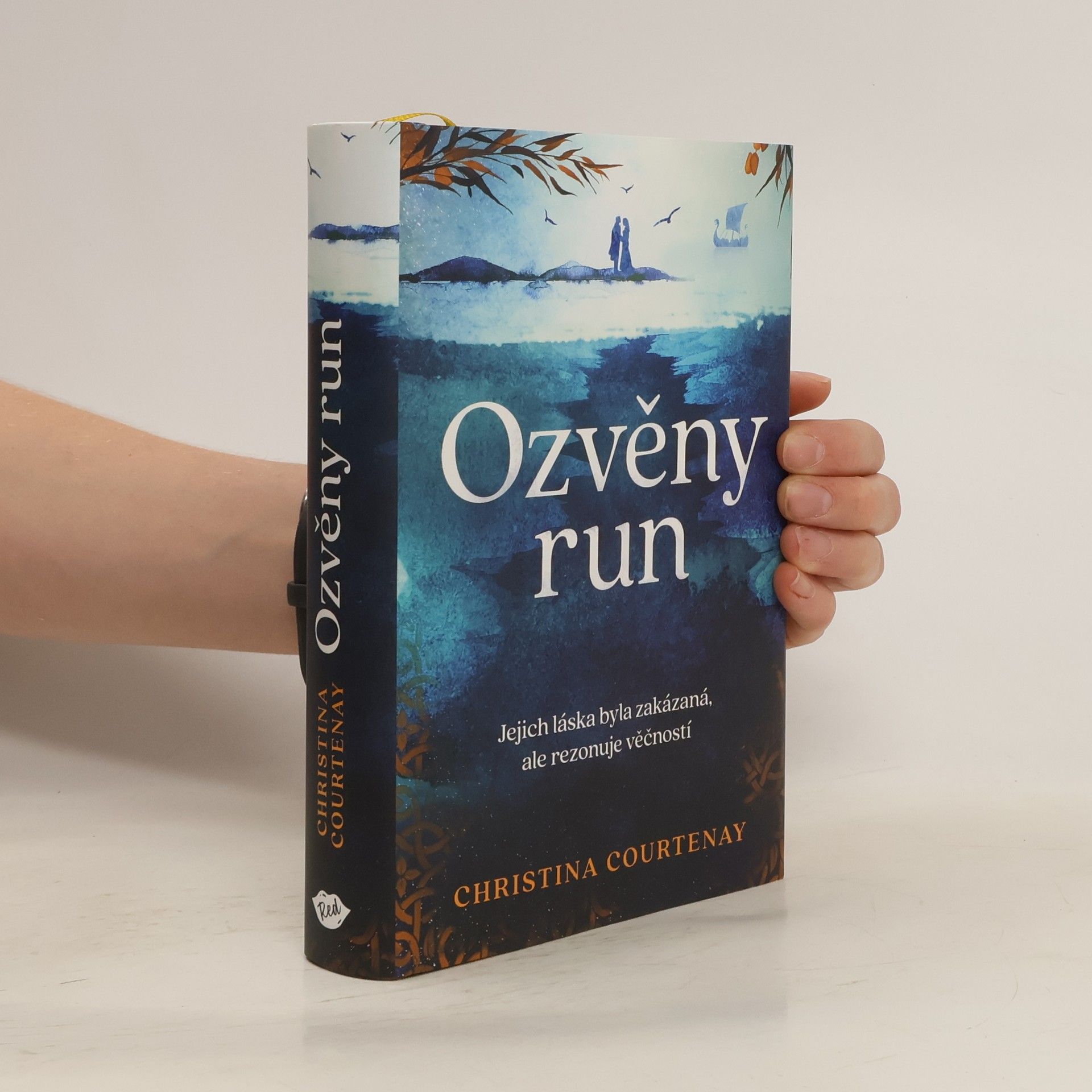 Christina Courtenay Ozvěny run