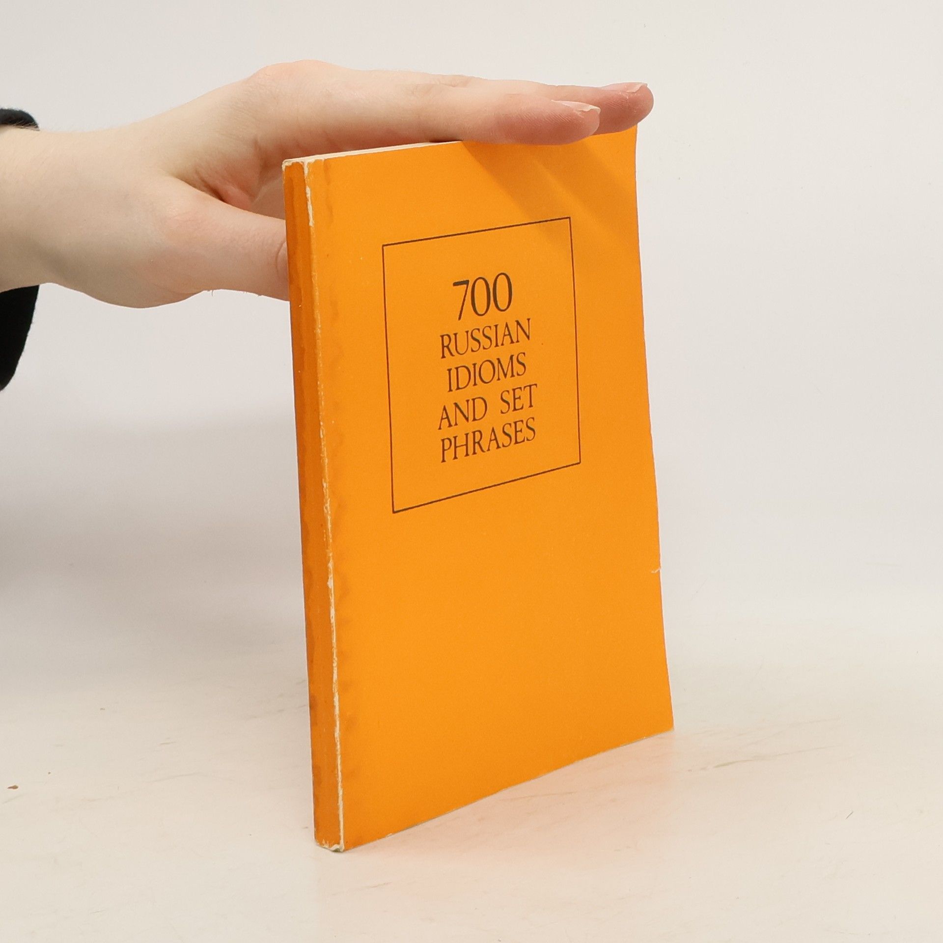 kolektiv 700 Russian Idioms and Set Phrases