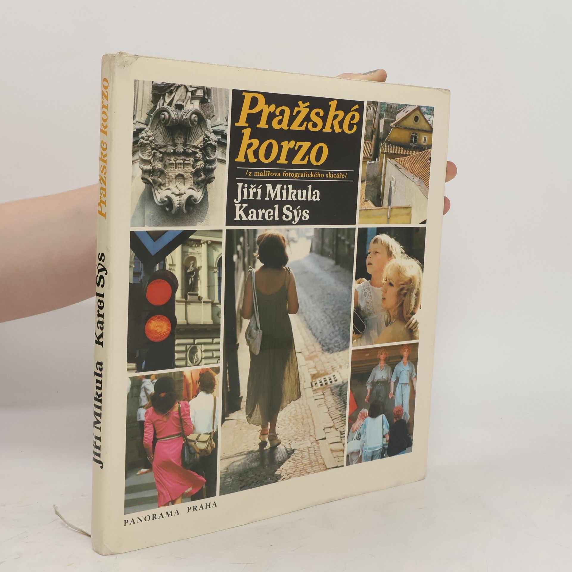 Jiří Mikula Pražské korzo. Z malířova fotografického skicáře