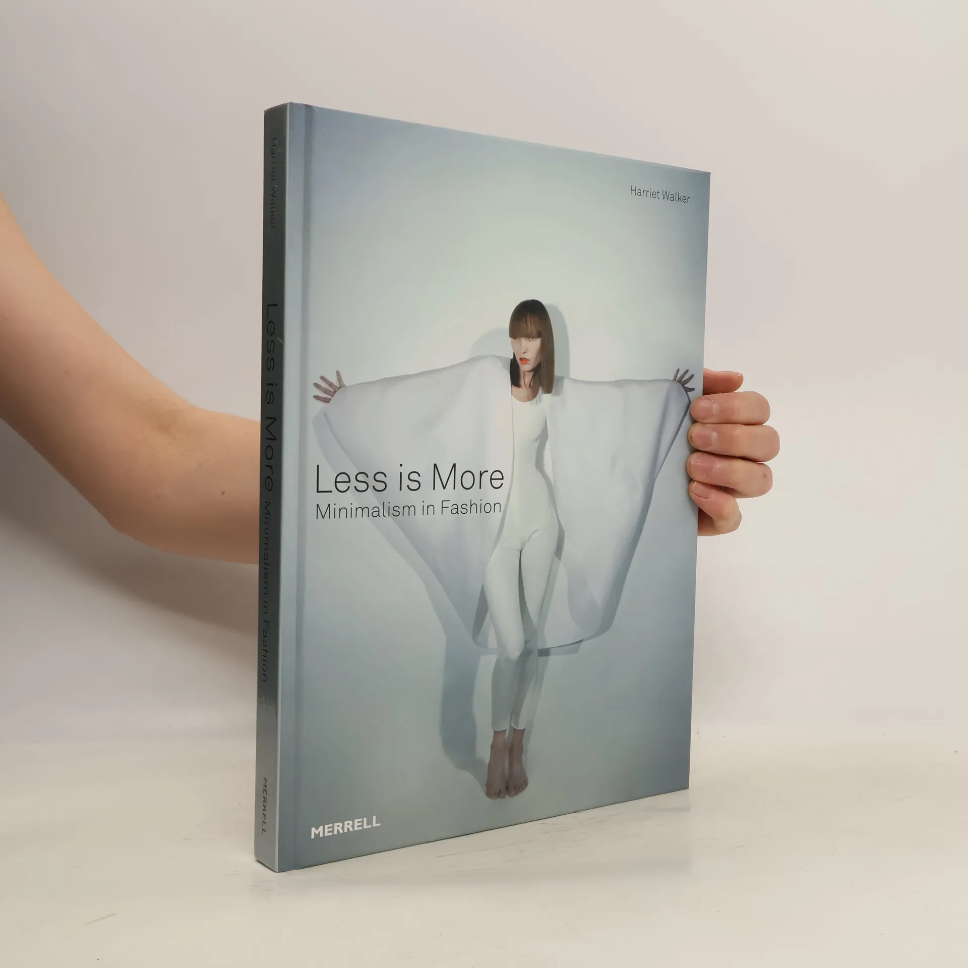 Less is More | Book | Hardcover | Harriet Walker | EN