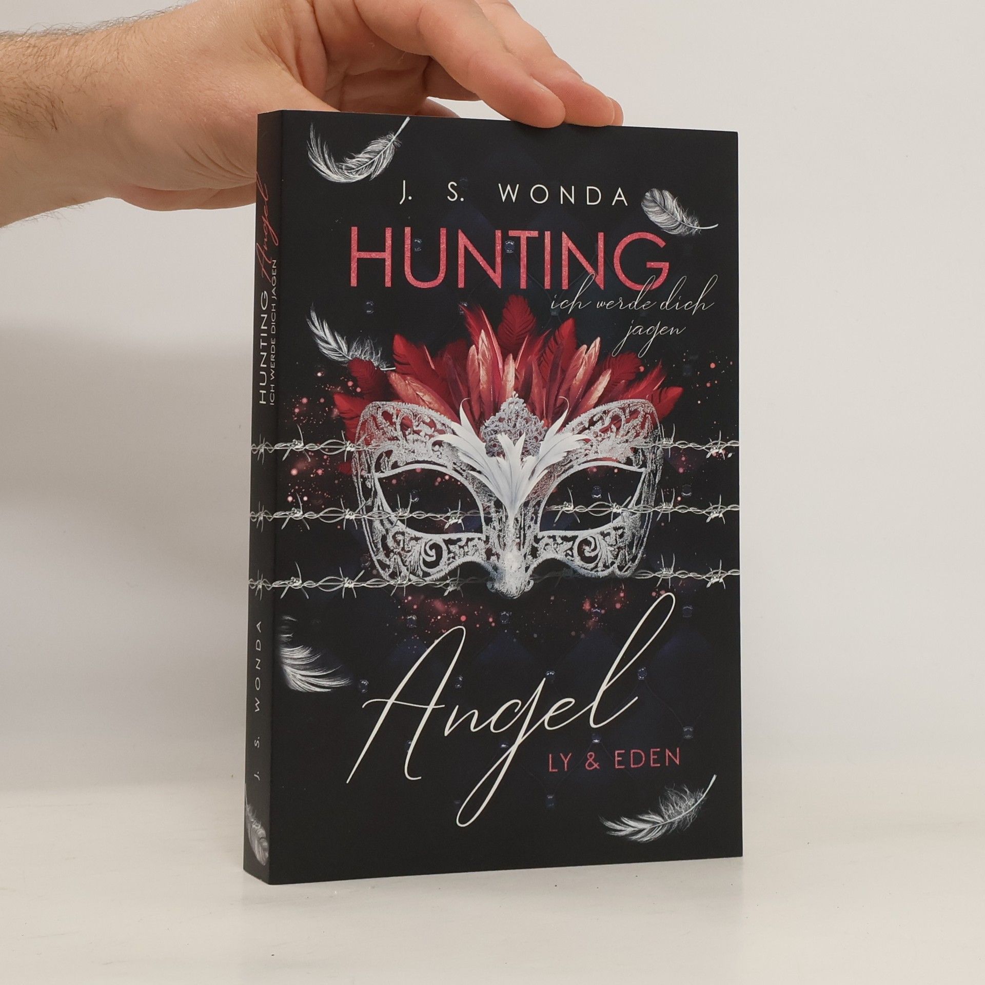 Jane S. Wonda Hunting Angel