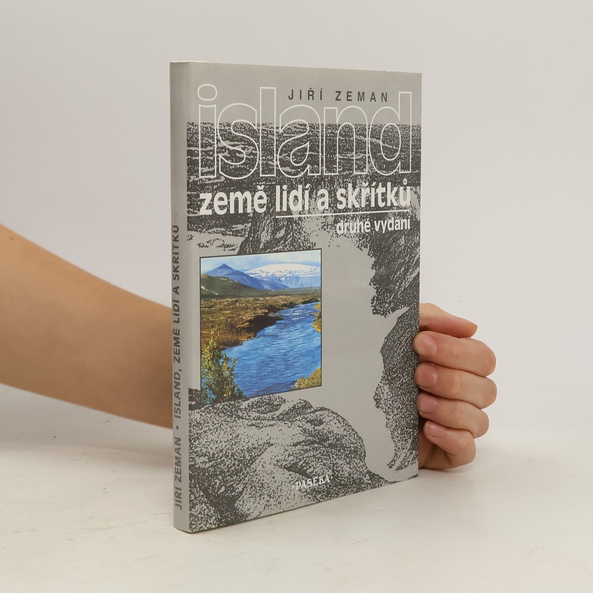 Jiří Zemen Island : země lidí a skřítků