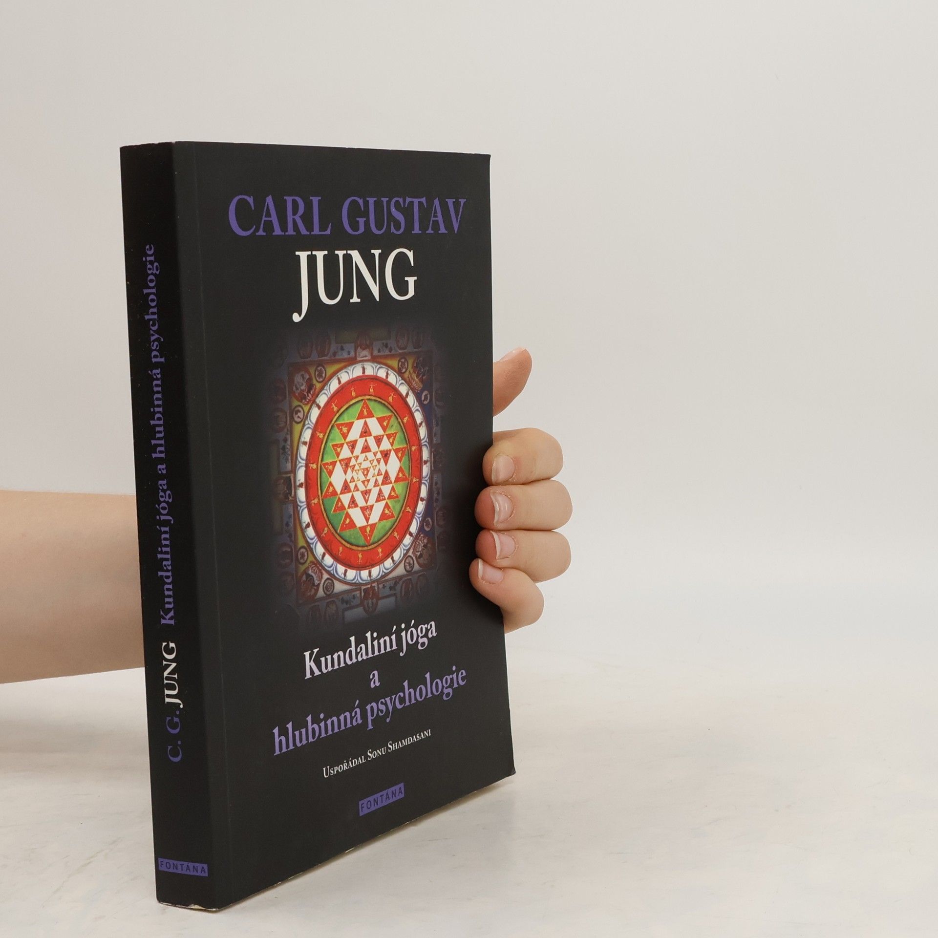 Carl Gustav Jung Kundaliní jóga a hlubinná psychologie : curyšské semináře z roku 1932