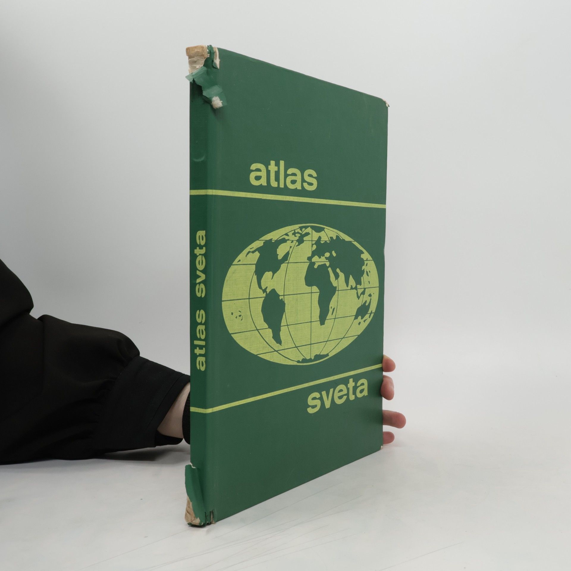 Autorenkollektiv Atlas sveta