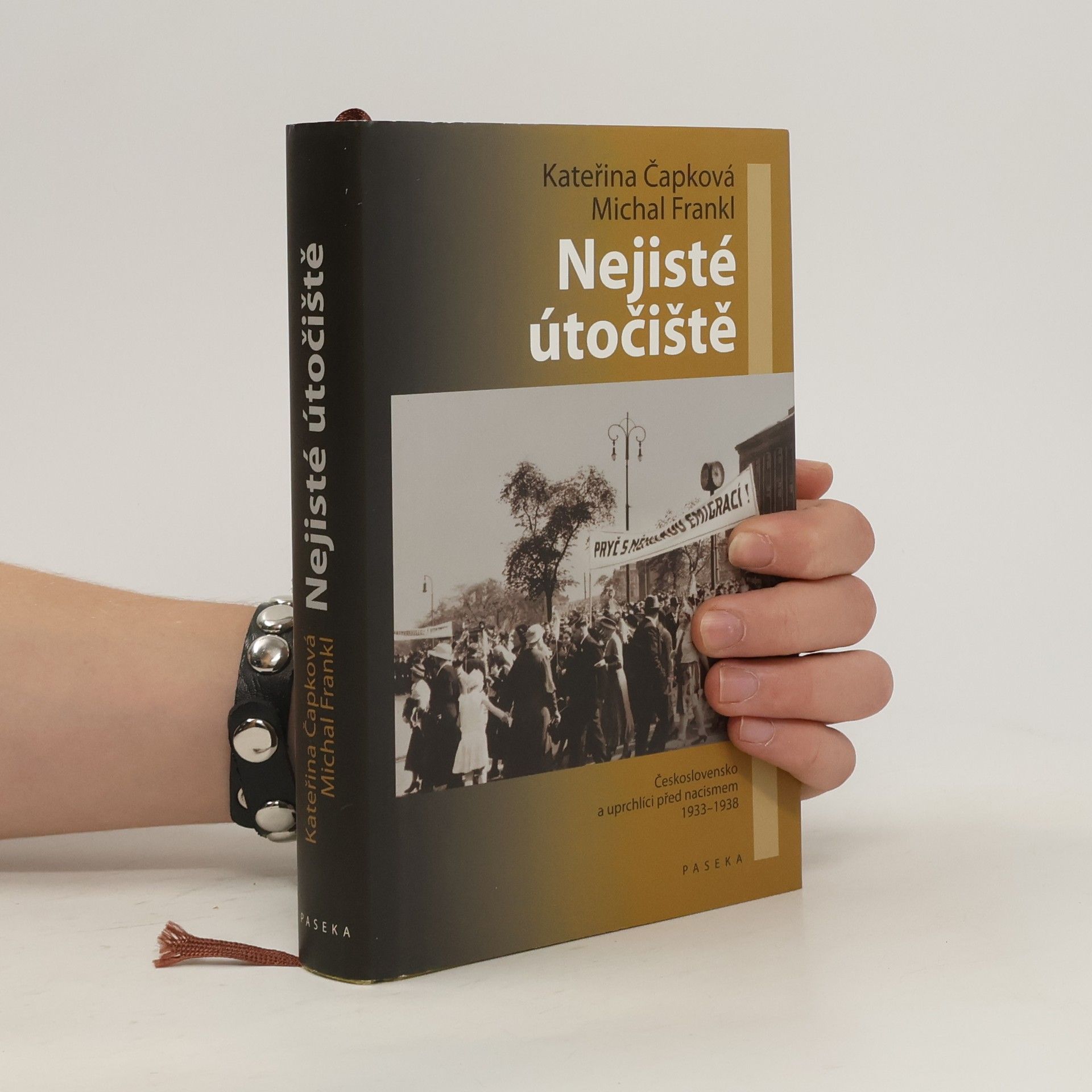 Kateřina Čapková Nejisté útočiště