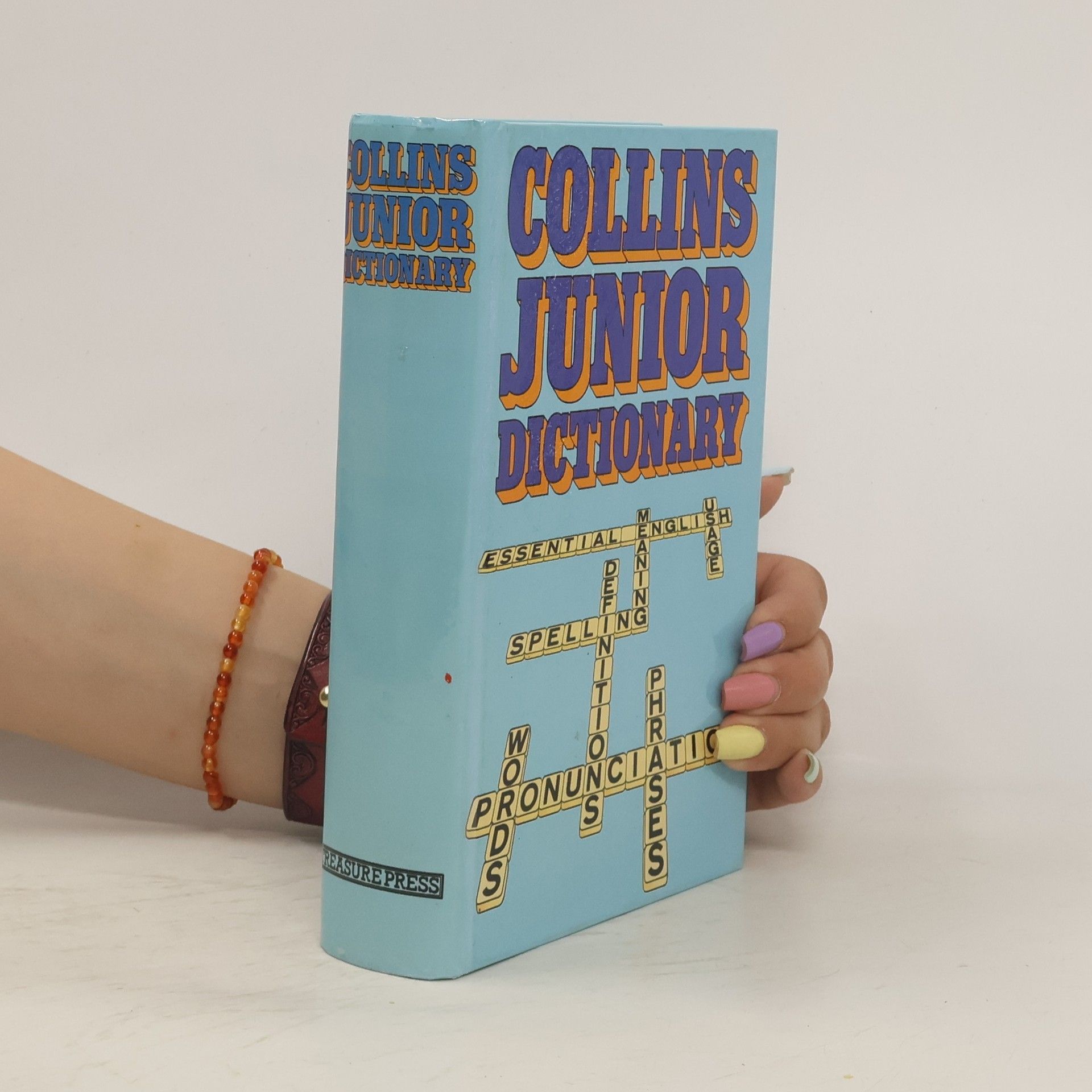 David Carver Collins Junior Dictionary
