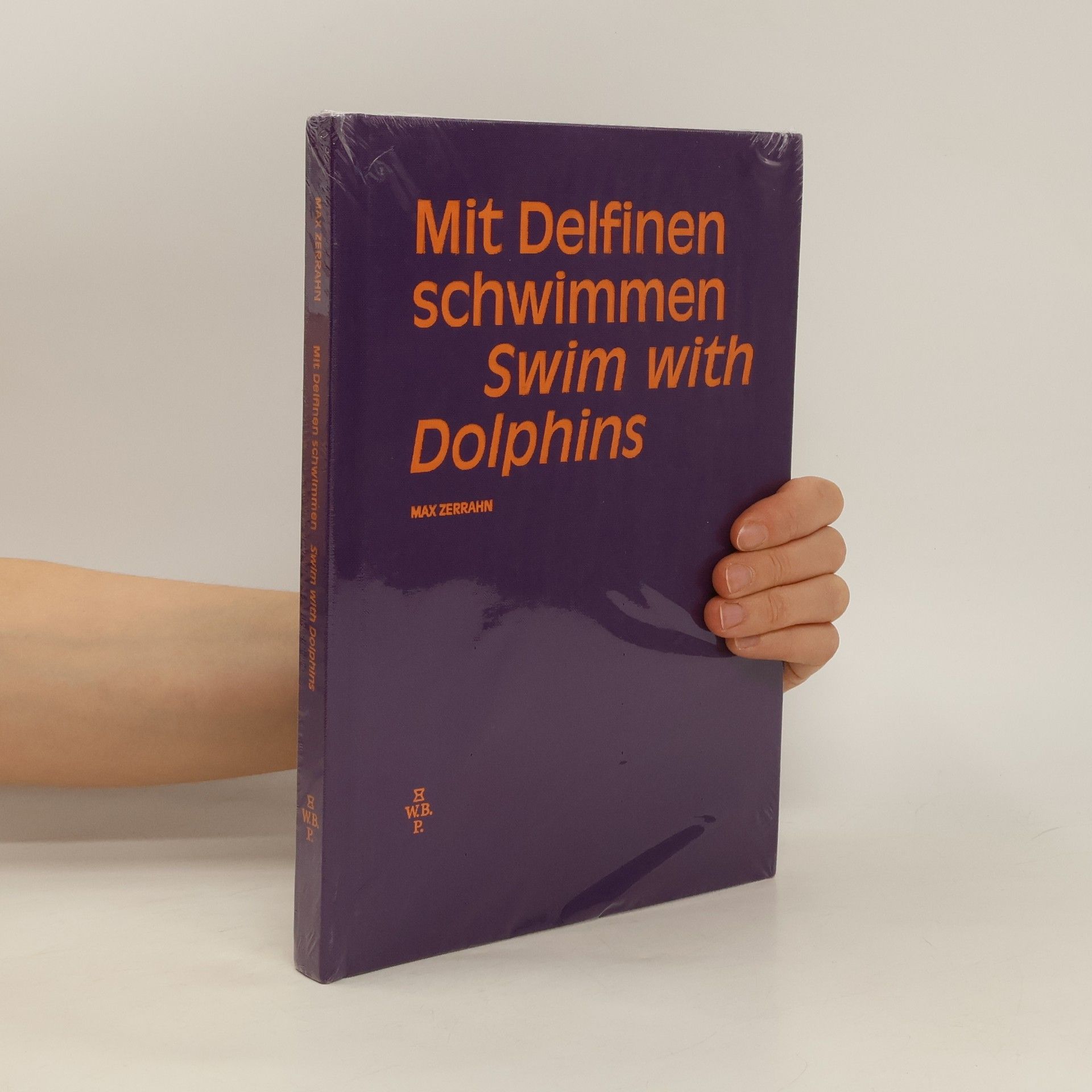 Max Zerrahn Mit Delfinen schwimmen